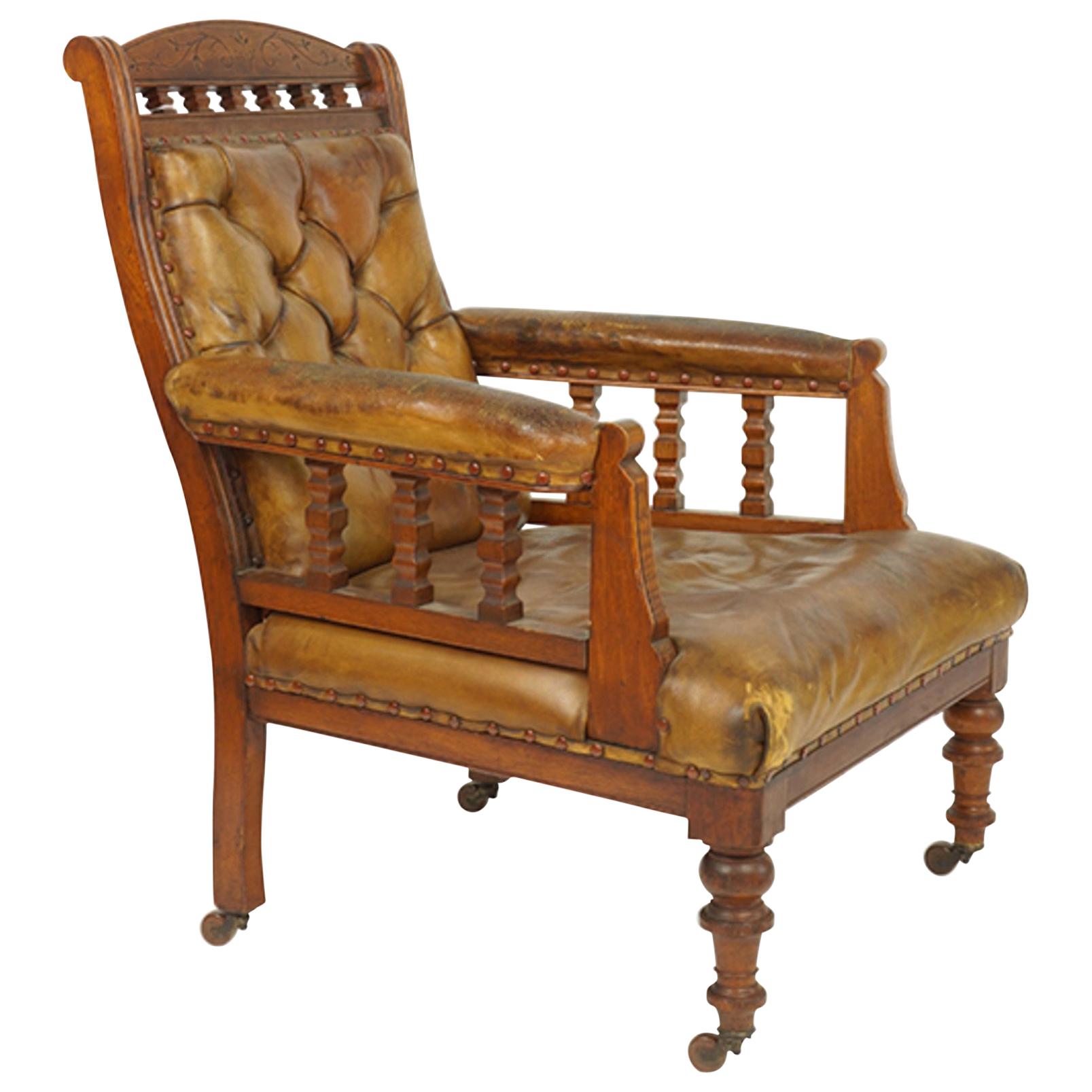 19th Century English Oak and Leather Library Chair, Lovely Old Patina For Sale