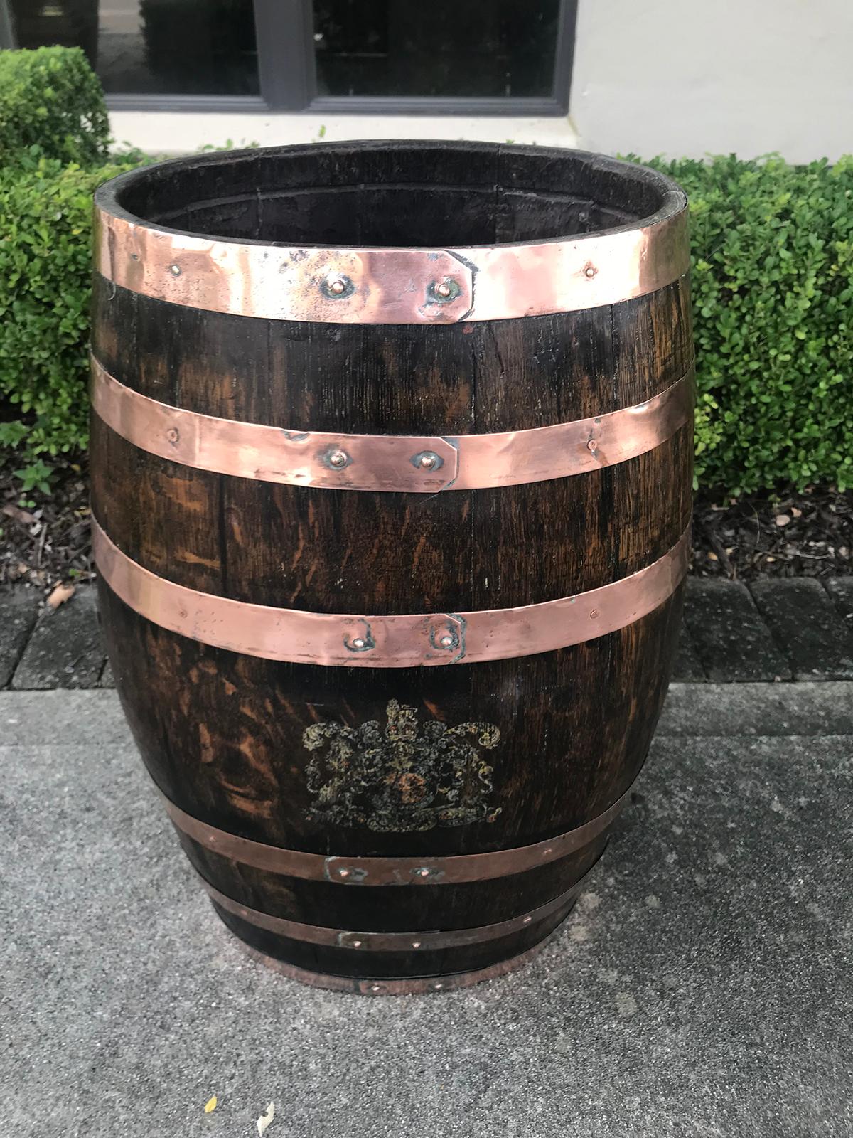 19th Century English Oak Barrel with Crest 8