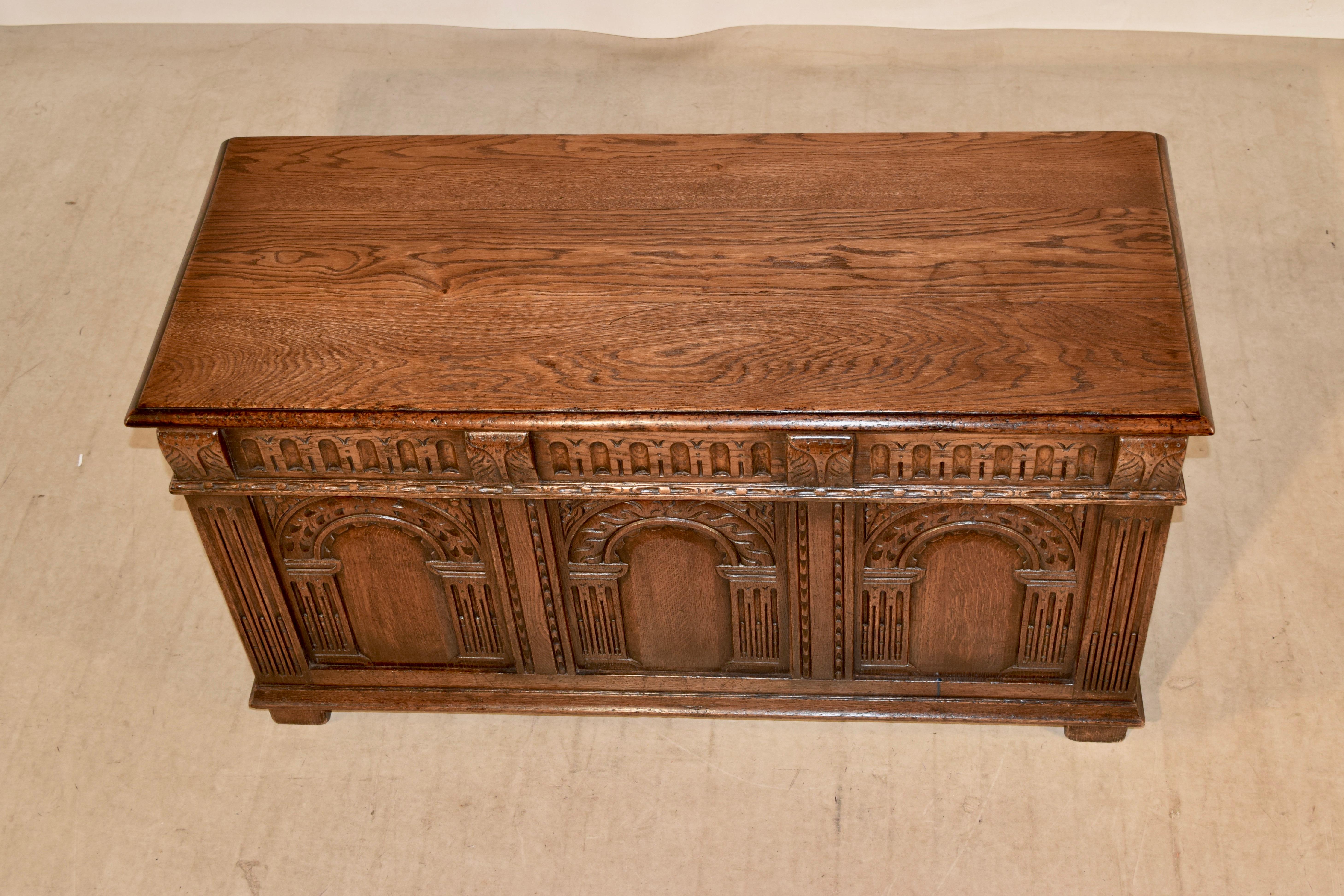 19th Century English Oak Blanket Chest In Good Condition In High Point, NC