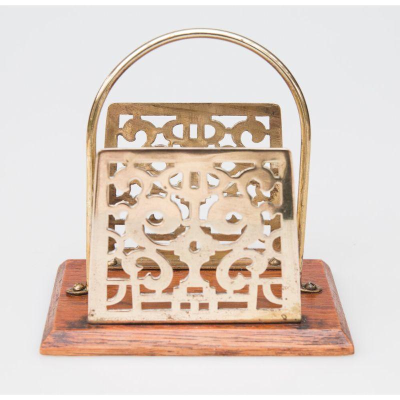 19th Century English Oak & Brass Letter Rack Holder by William Tonks & Sons In Good Condition In Pearland, TX
