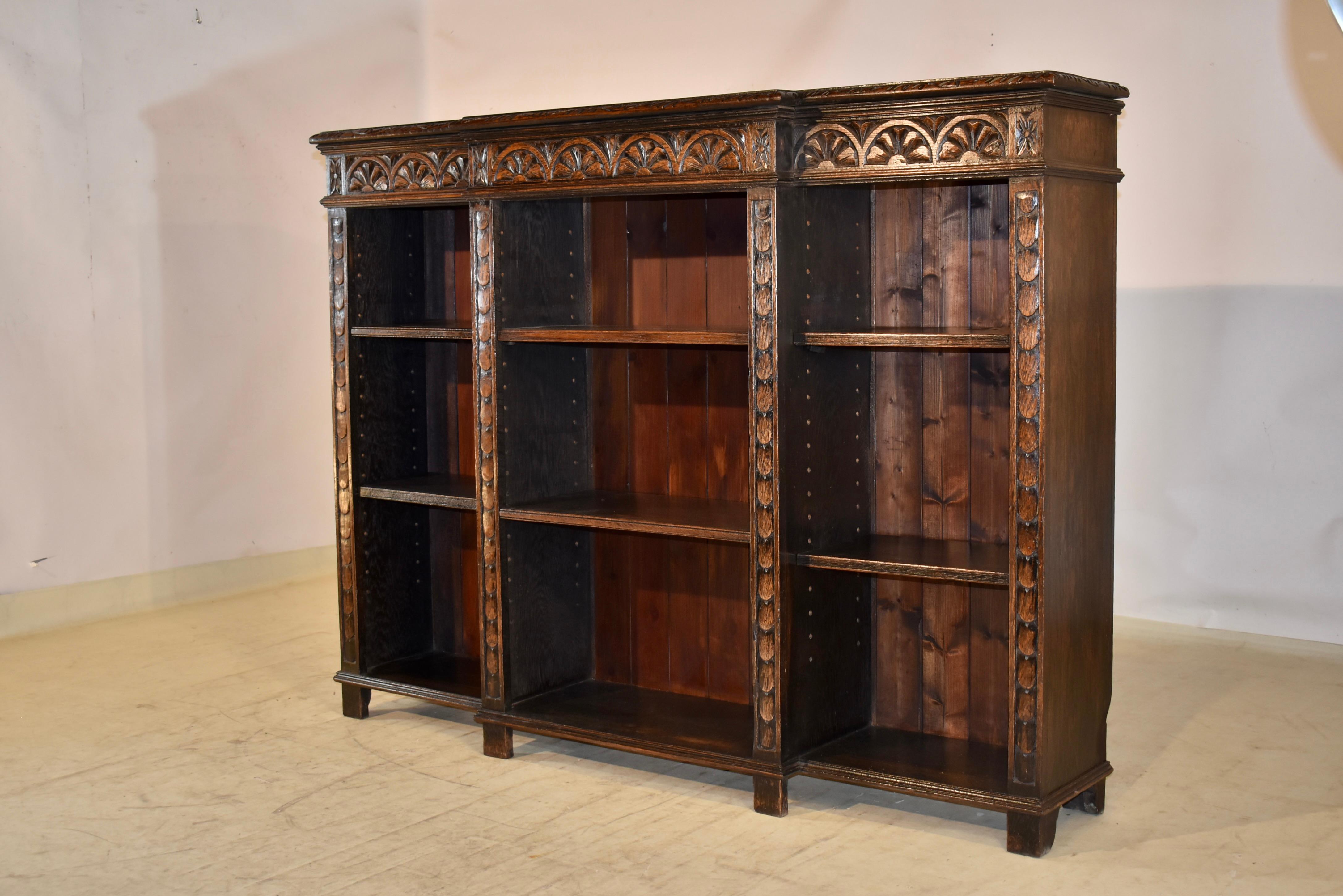 19th Century English Oak Breakfront Bookcase For Sale 1