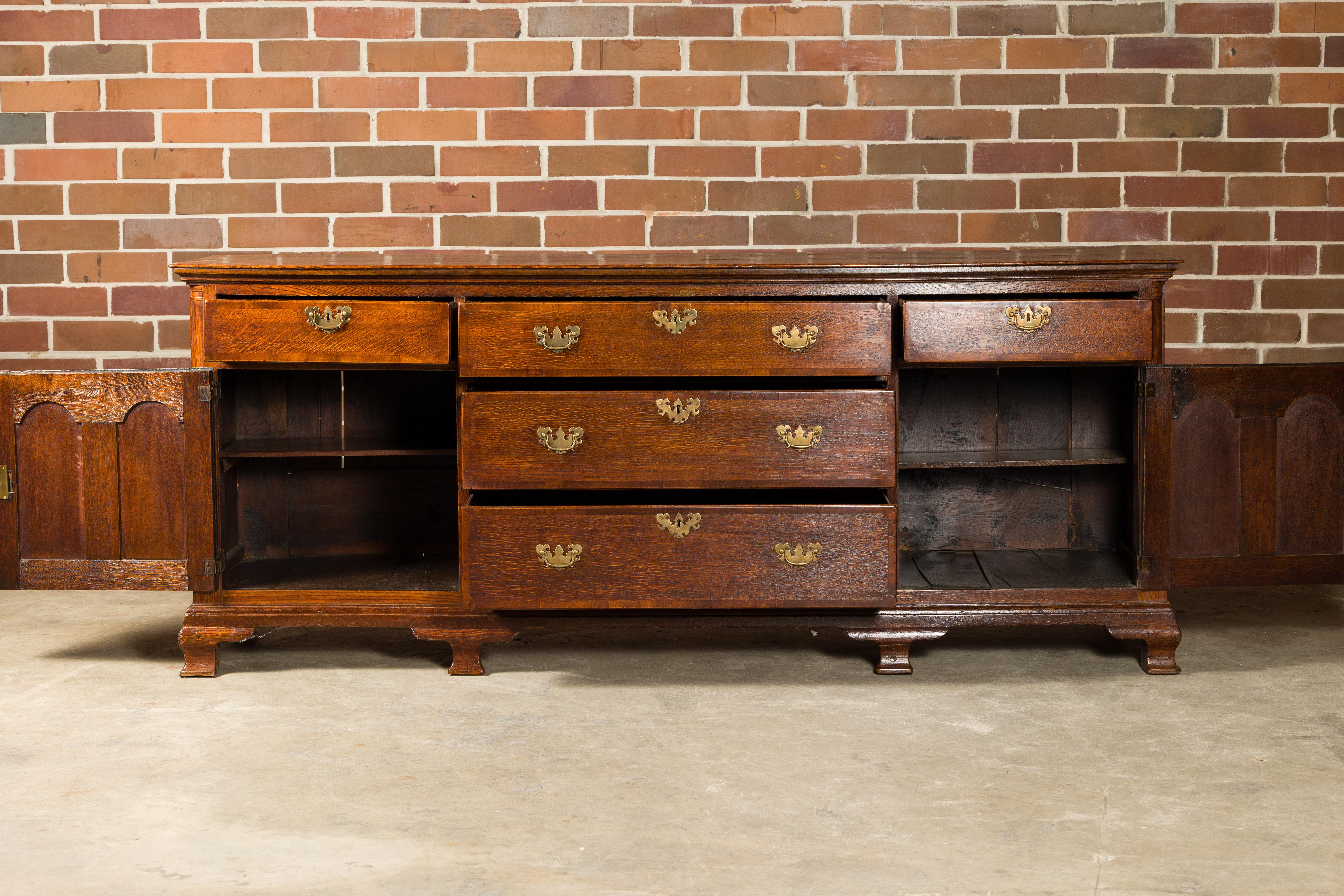 19th Century English Oak Buffet with Five Drawers and Two Doors For Sale 5