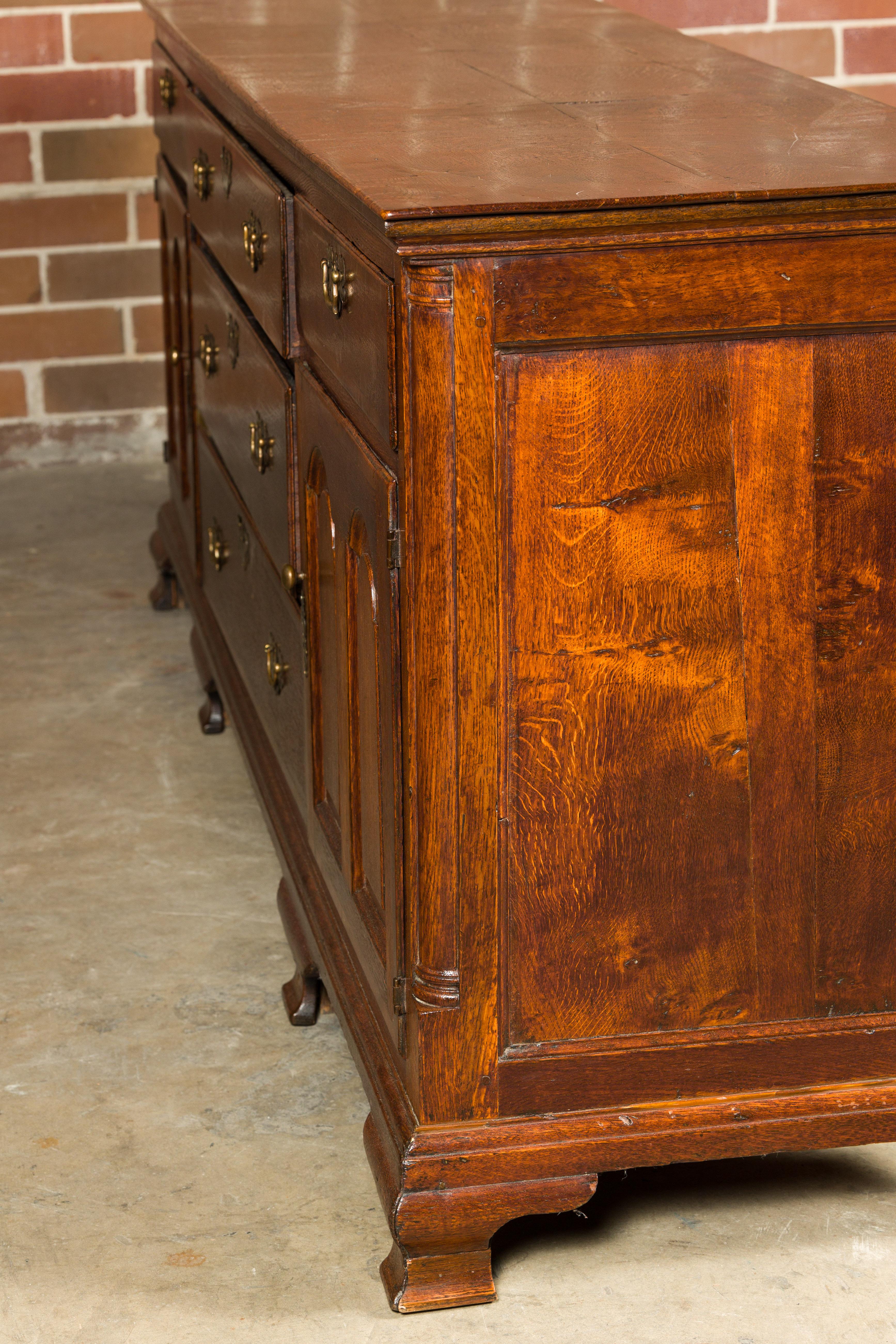 19th Century English Oak Buffet with Five Drawers and Two Doors For Sale 15