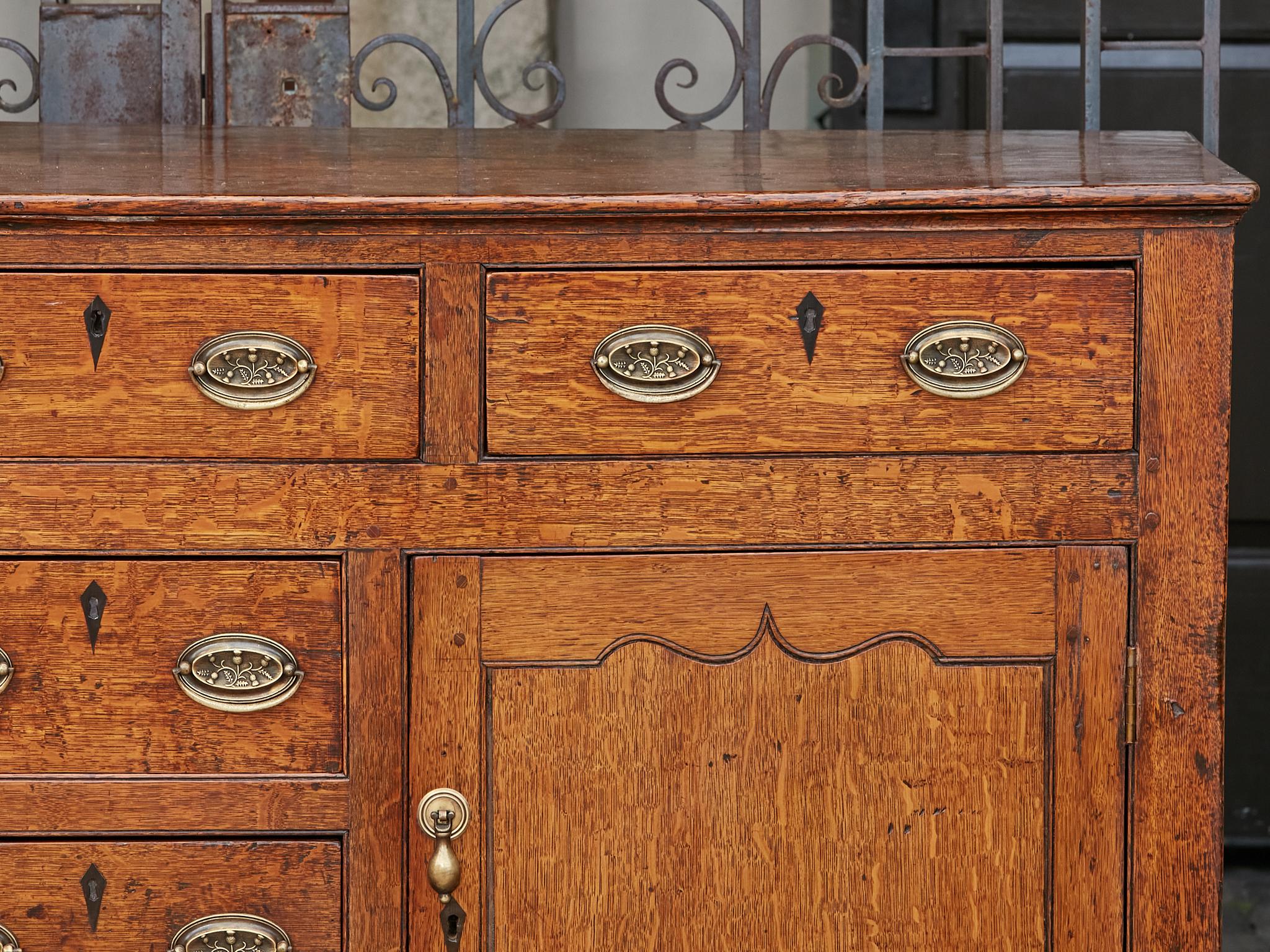 19th Century English Oak Buffet with Six Drawers, Two Doors and Brass Hardware In Good Condition For Sale In Atlanta, GA