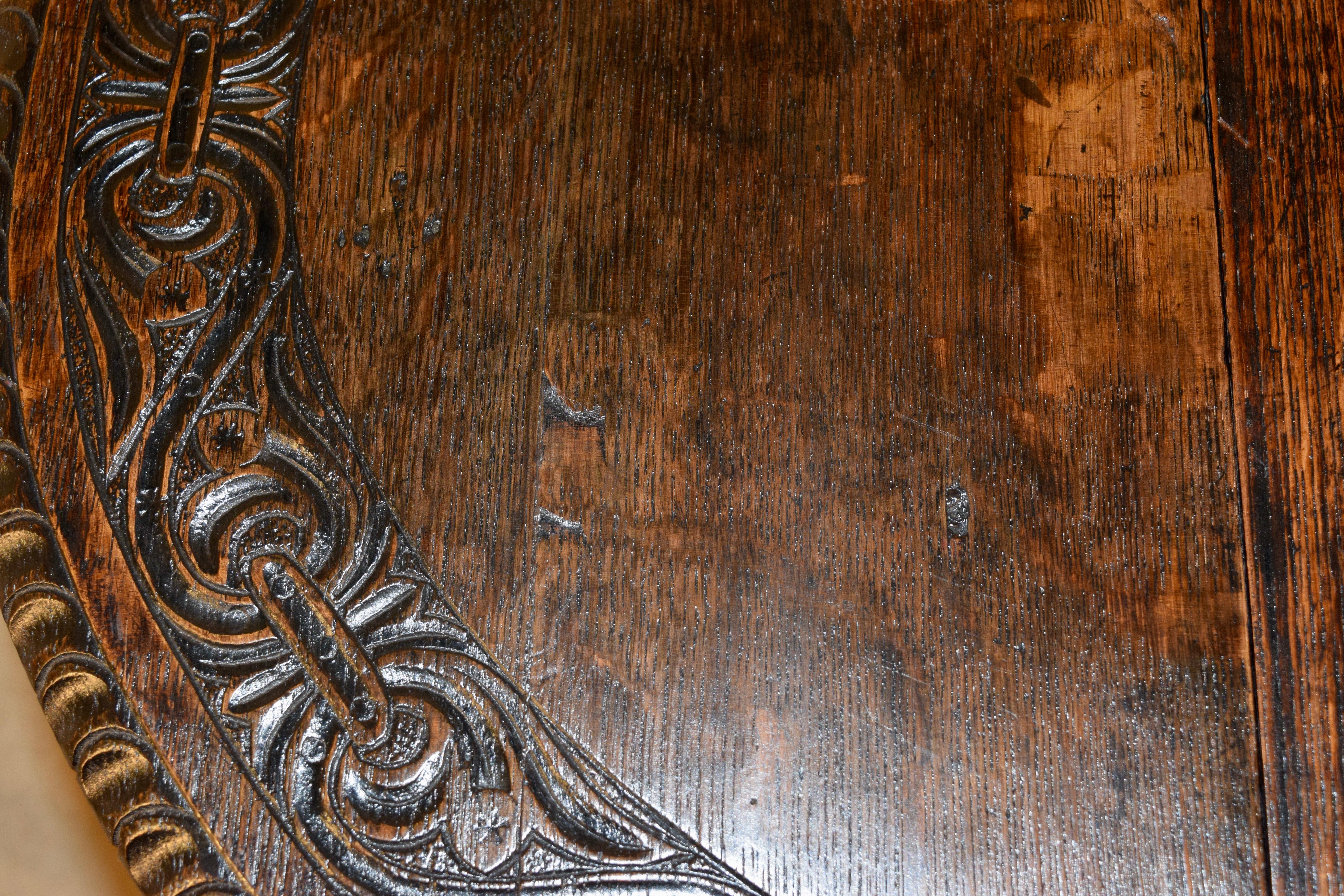 19th Century English Oak Carved Gate Leg Table 4