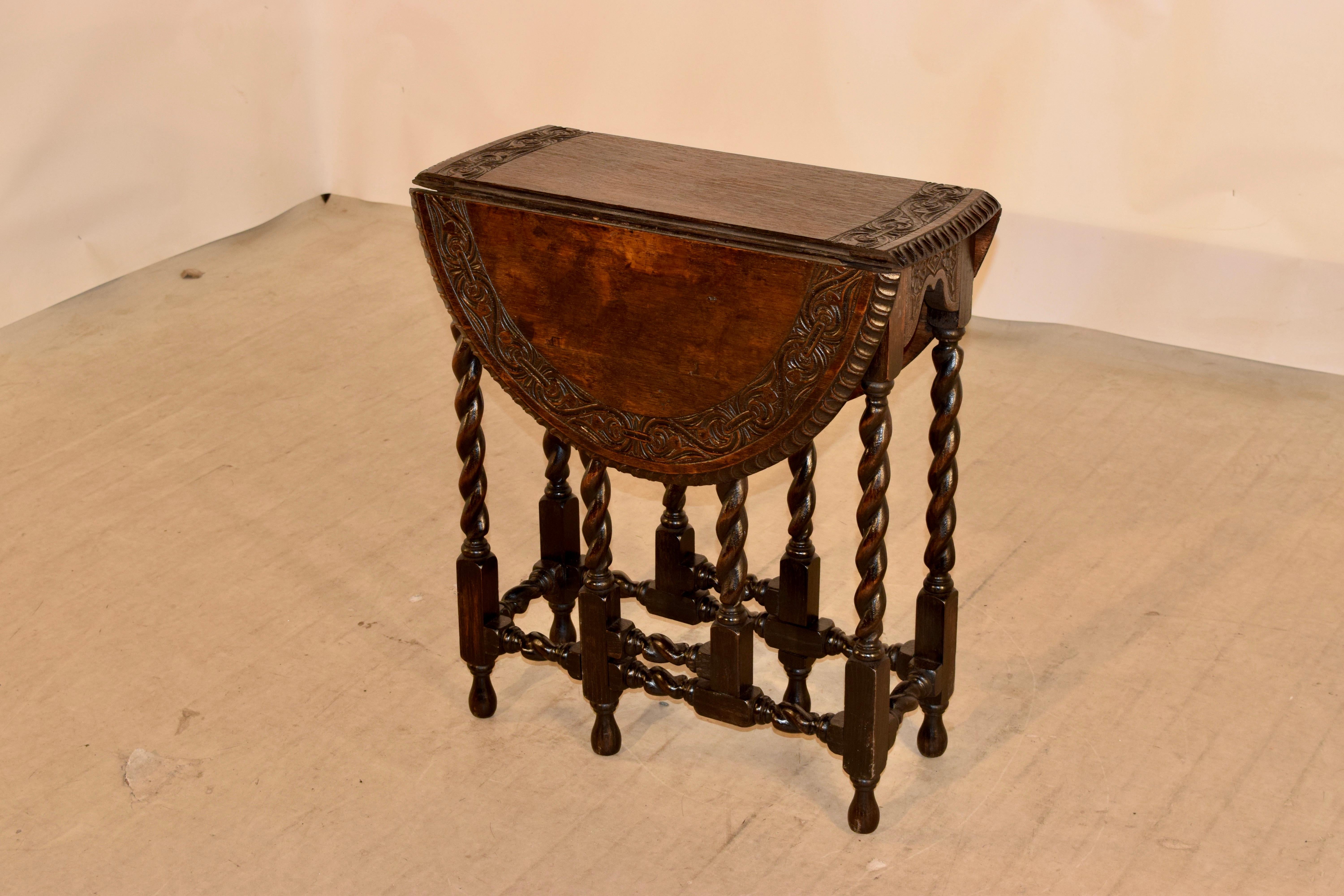 Victorian 19th Century English Oak Carved Gate Leg Table