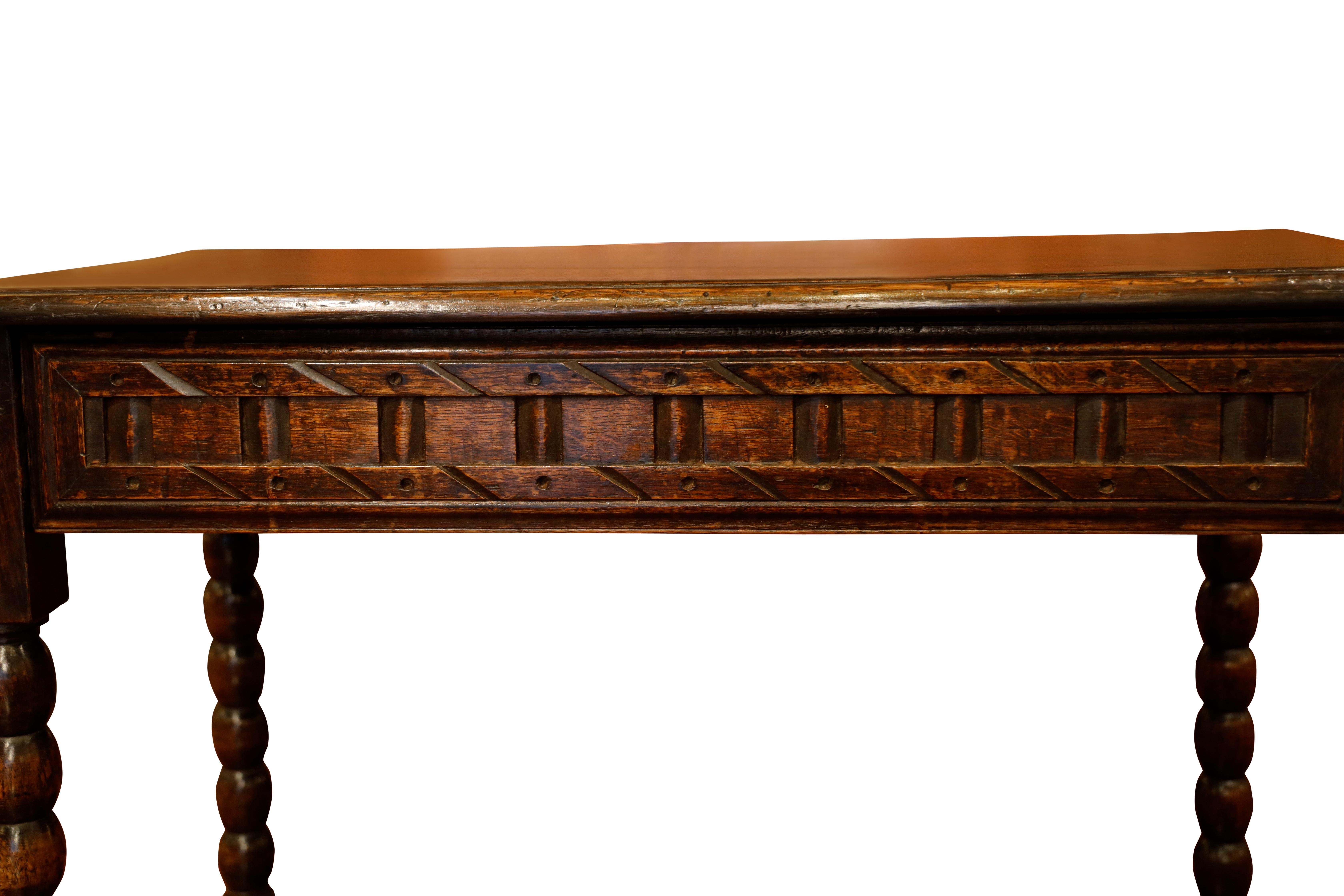 Victorian 19th Century English Oak Carved Side Table For Sale