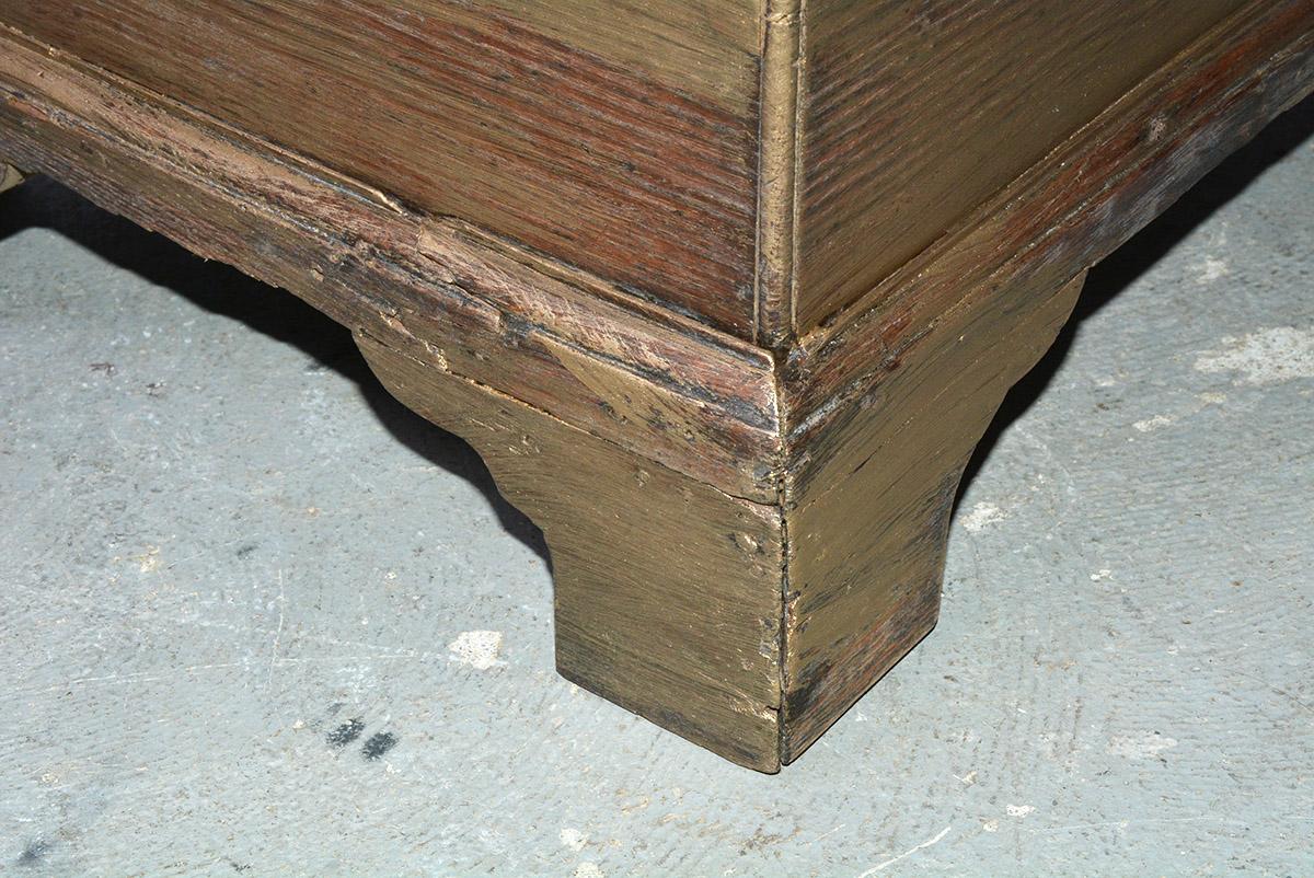 19th Century English Oak Cellaratte Side Table For Sale 5