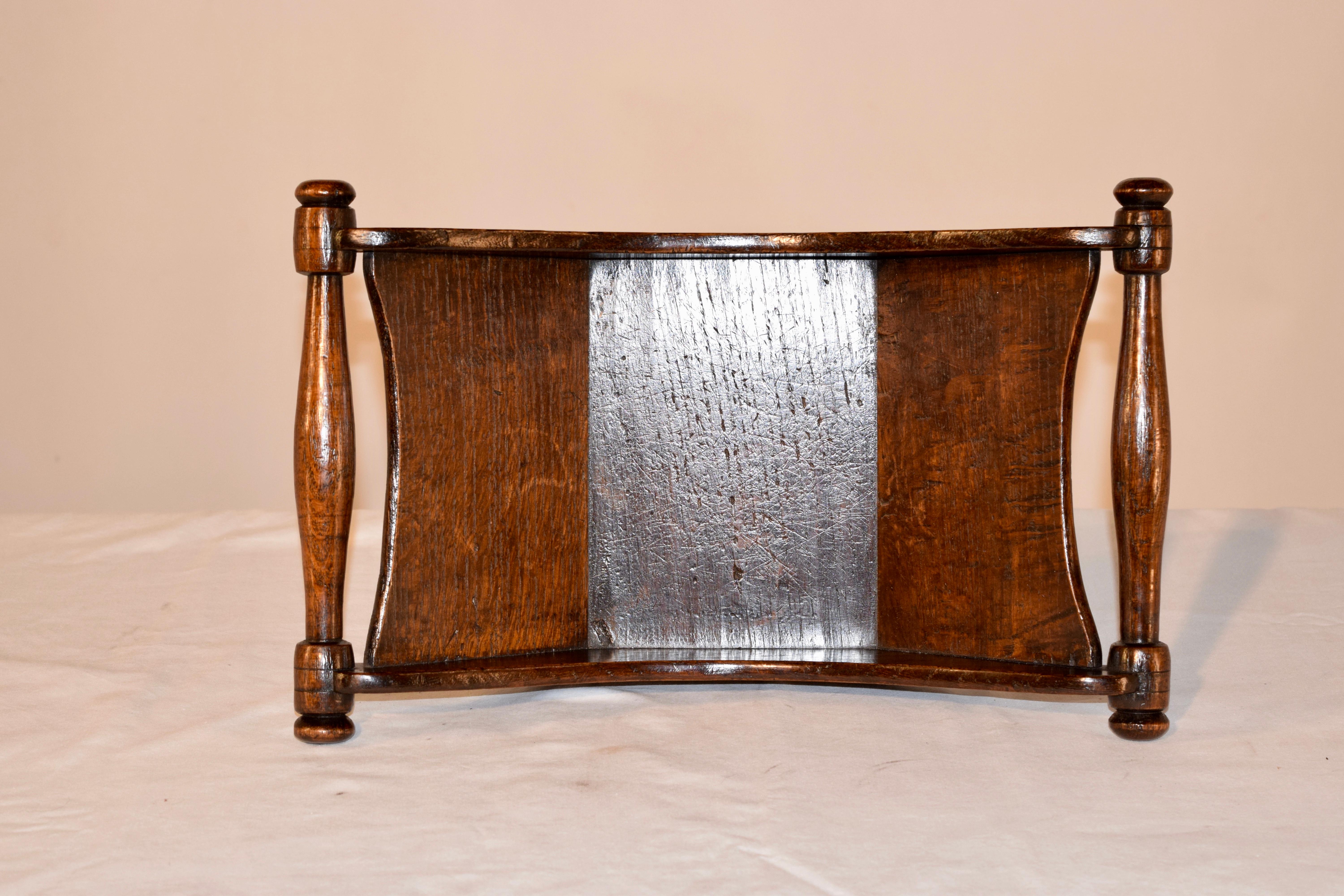 19th Century English Oak Cheese Cradle For Sale 2