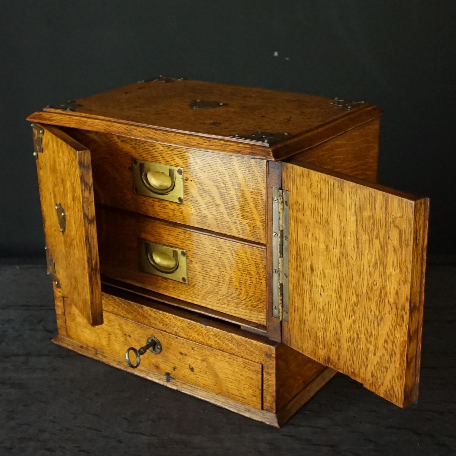 19th Century English Oak Cigar Humidor Box Cabinet with Cedar Interior Drawers 1
