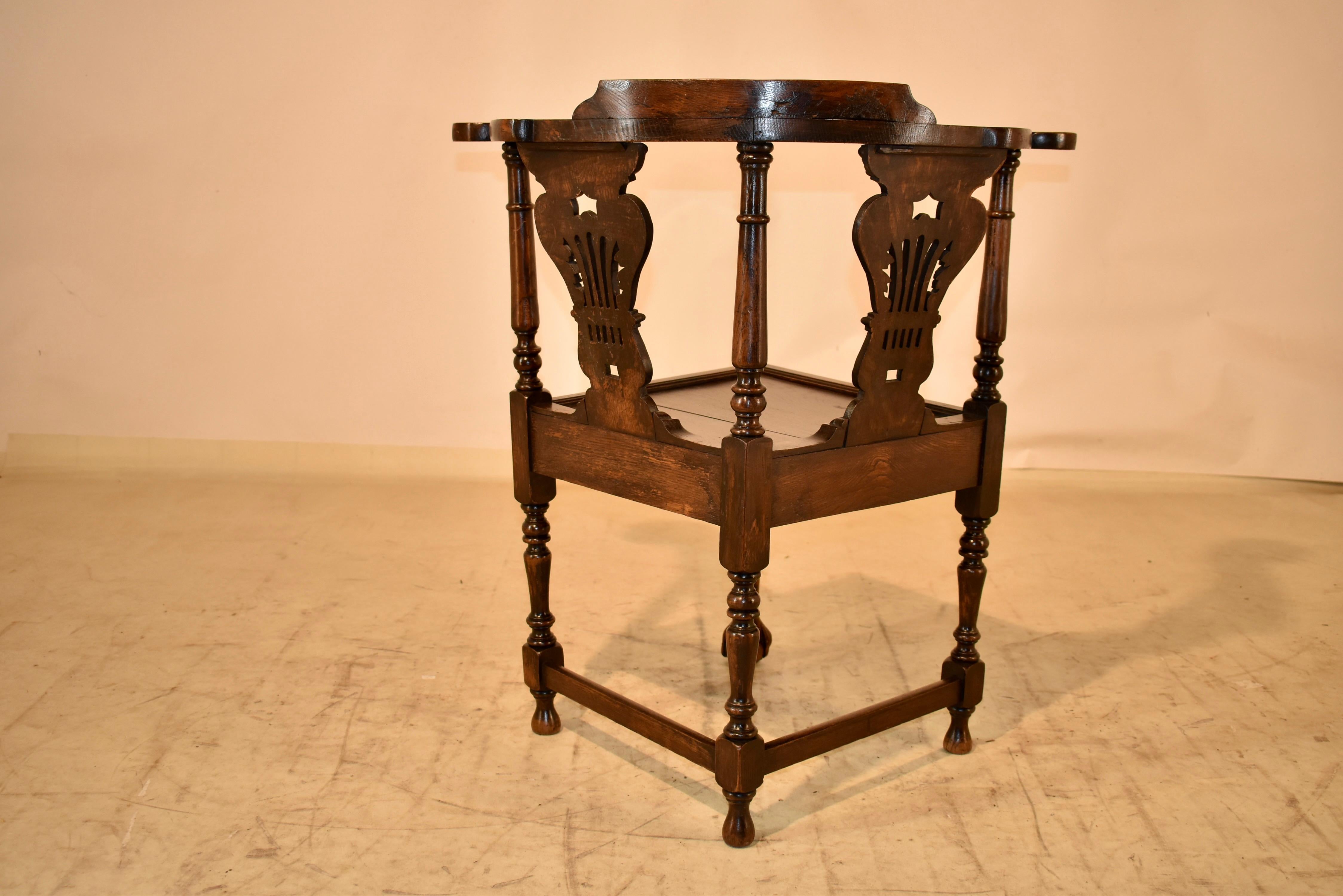 19th Century English Oak Corner Chair For Sale 2