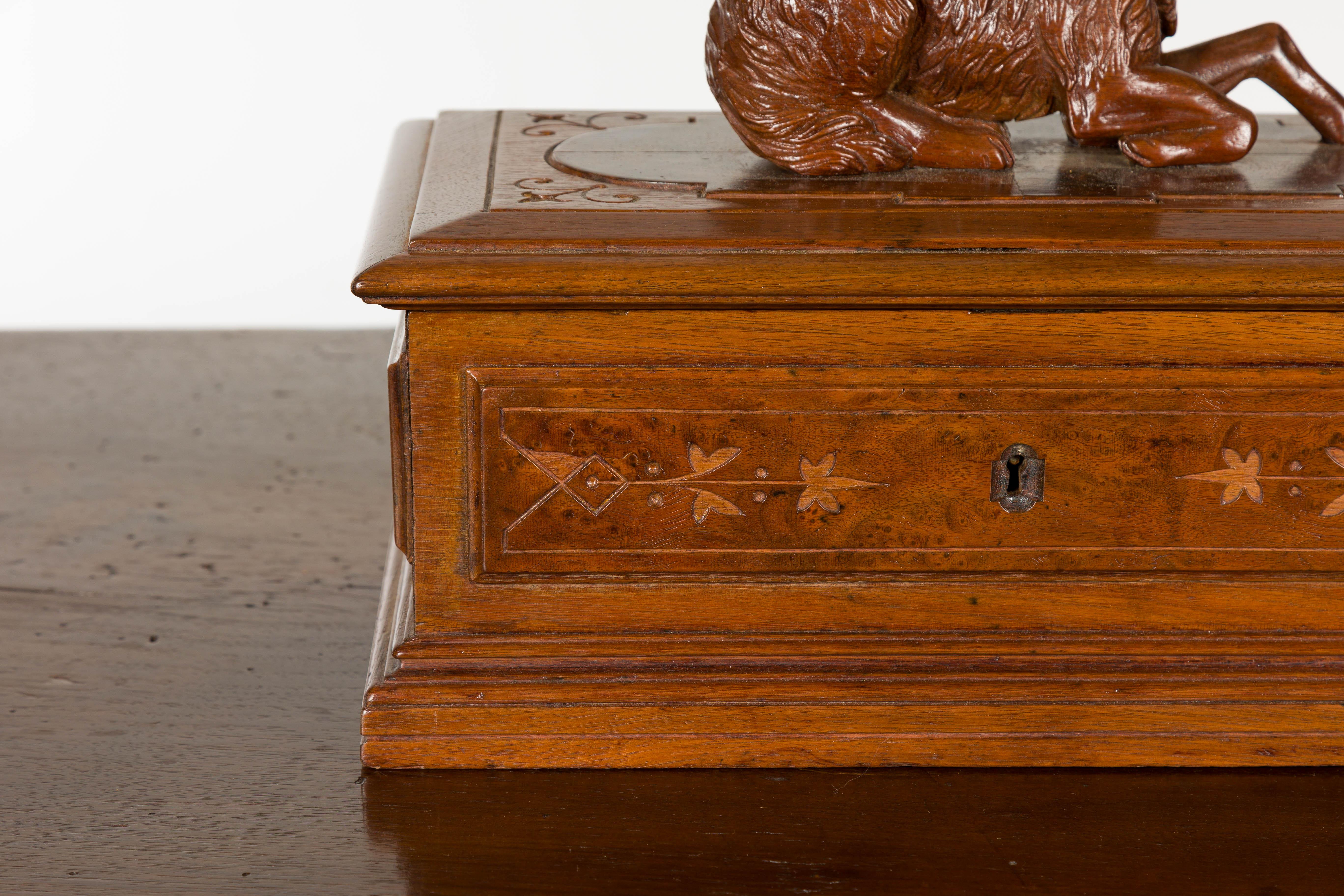 19th Century English Oak Decorative Box with Dog Carving For Sale 1