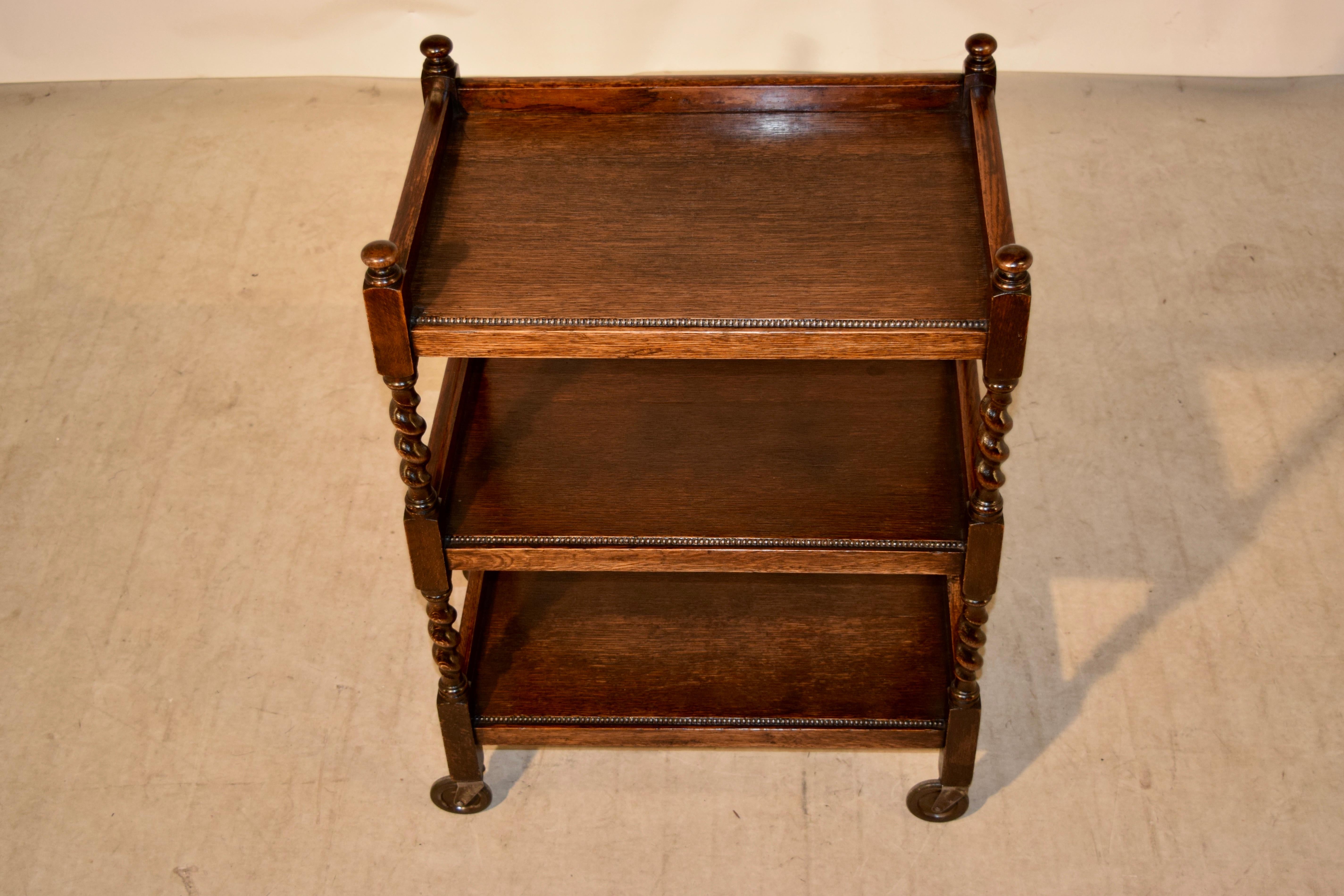 19th Century English Oak Drinks Cart In Excellent Condition In High Point, NC