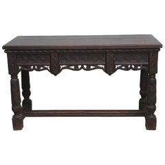 Siglo XIX Mesa de salón consola inglesa de roble de estilo gótico isabelino tallada a mano