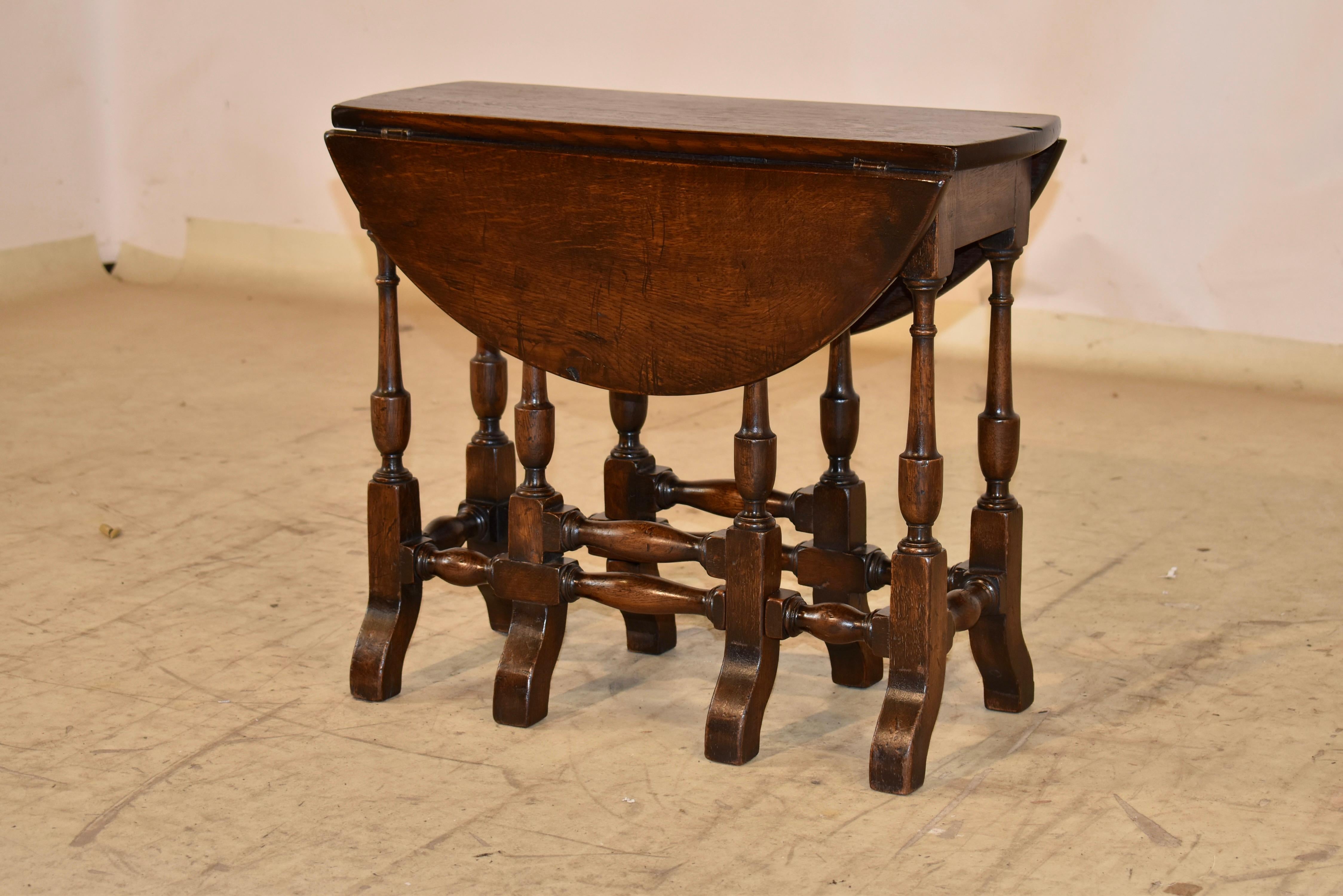 Mesa inglesa del siglo XIX con patas de pórtico de roble Inglés en venta