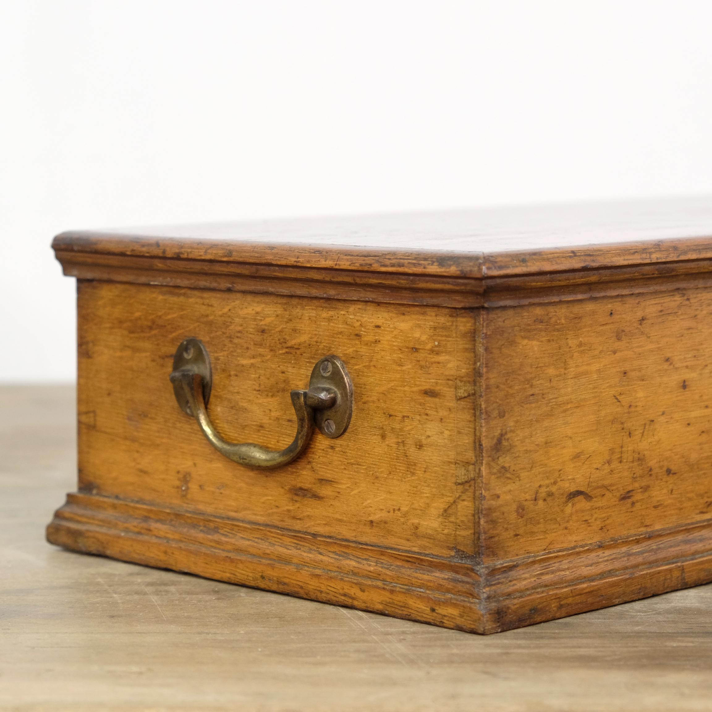 This wonderful quarter-sawn oak ‘Gentleman’s Tool Chest’ with rare original maker’s label is quintessentially English. Made circa 1830, by William Brookes & Sons of Sheffield, for the gentlemen of late Georgian society. The oak now has a lovely rich