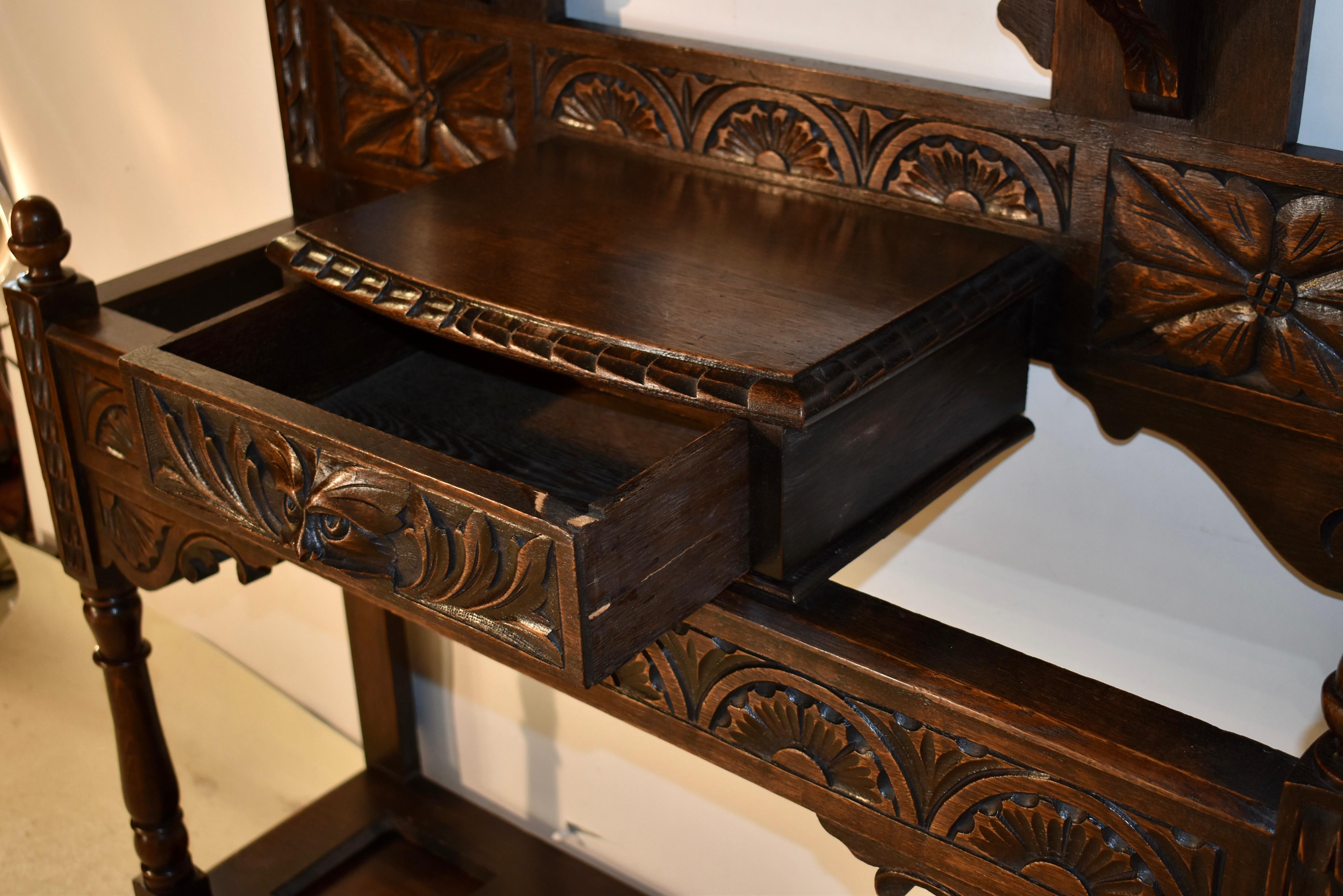 19th Century English Oak Hall Stand In Good Condition For Sale In High Point, NC