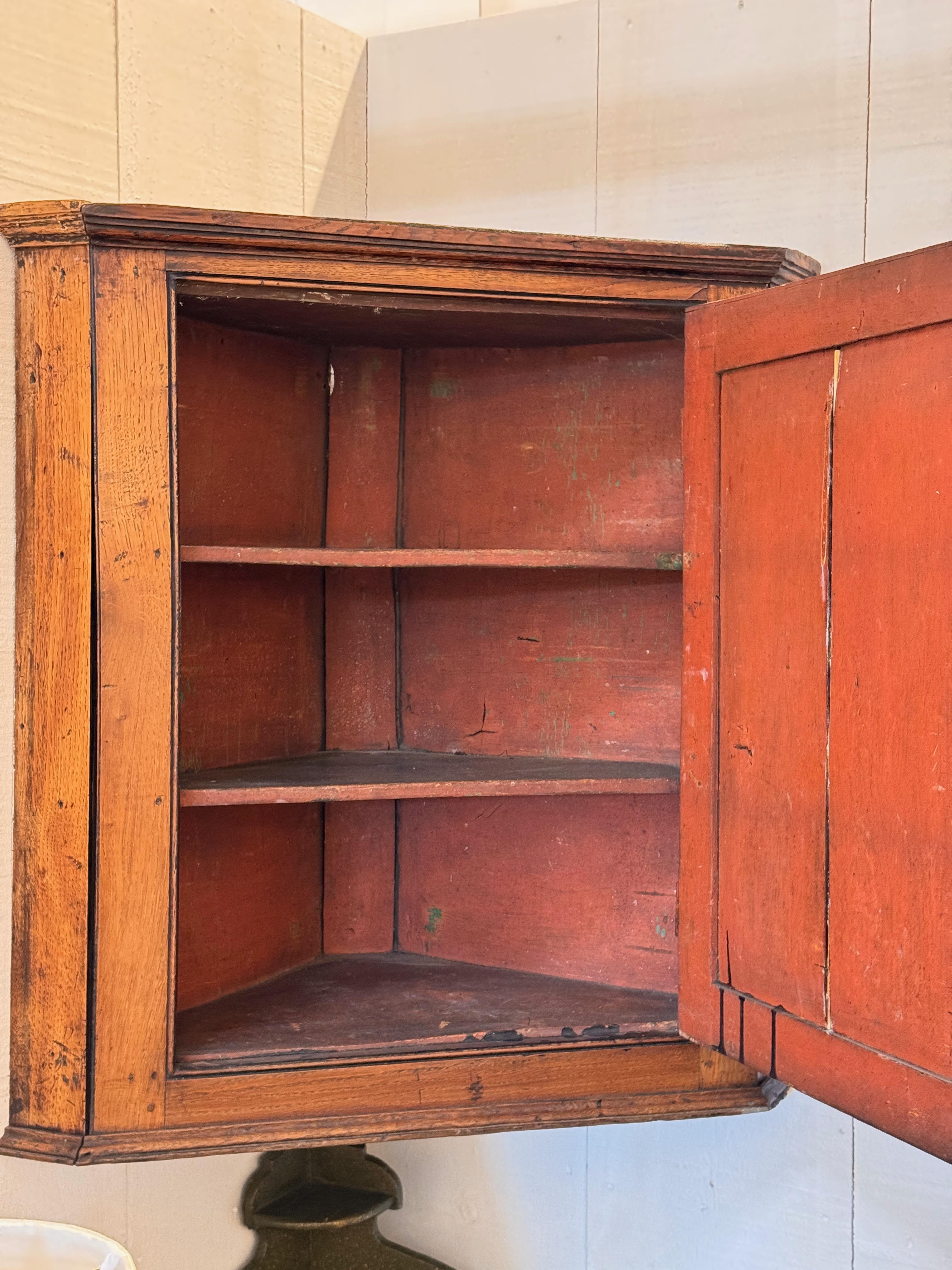 Armadio pensile inglese del XIX secolo in Oak in vendita 3