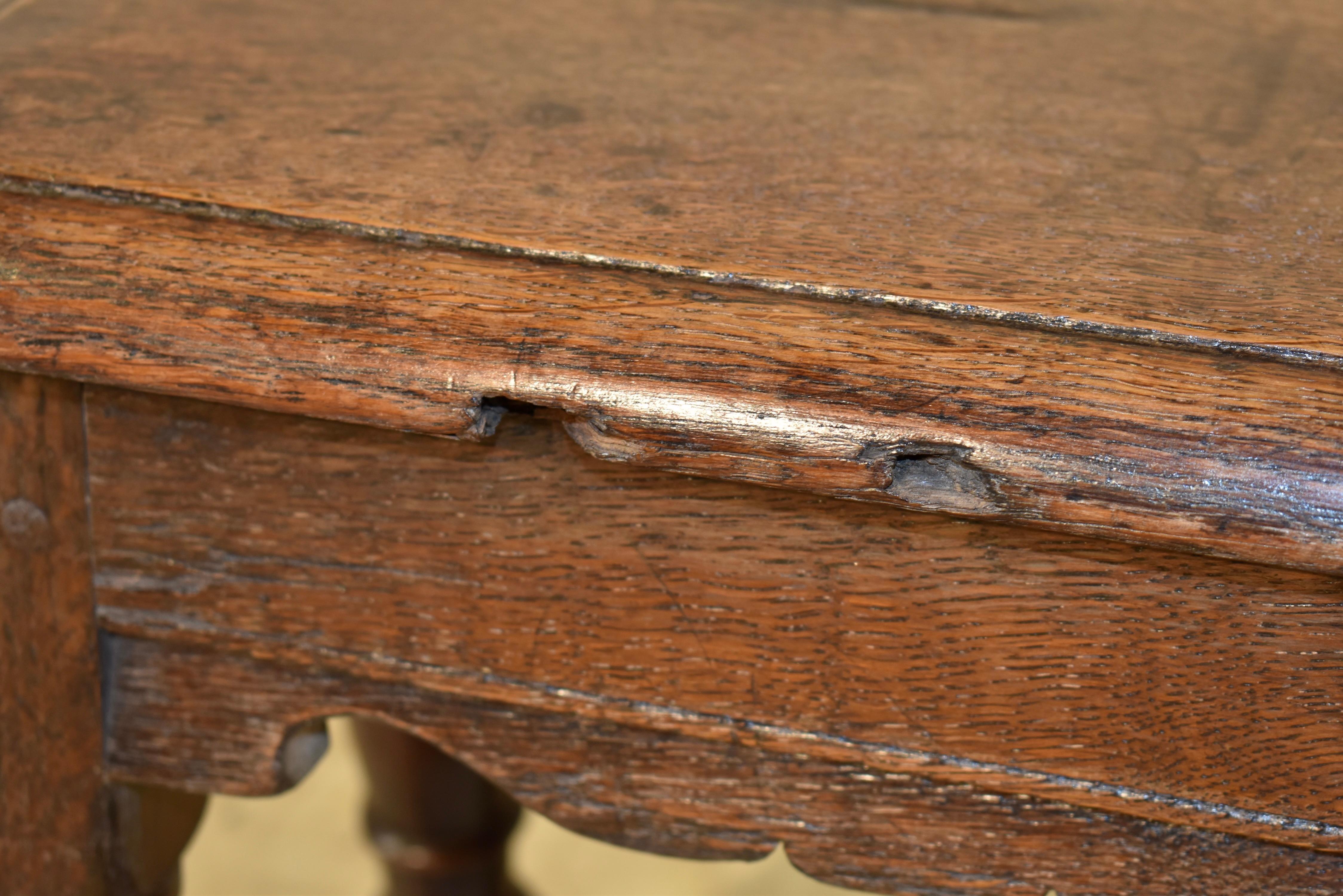 Banc à articulations en Oak Oak anglais du 19e siècle en vente 2