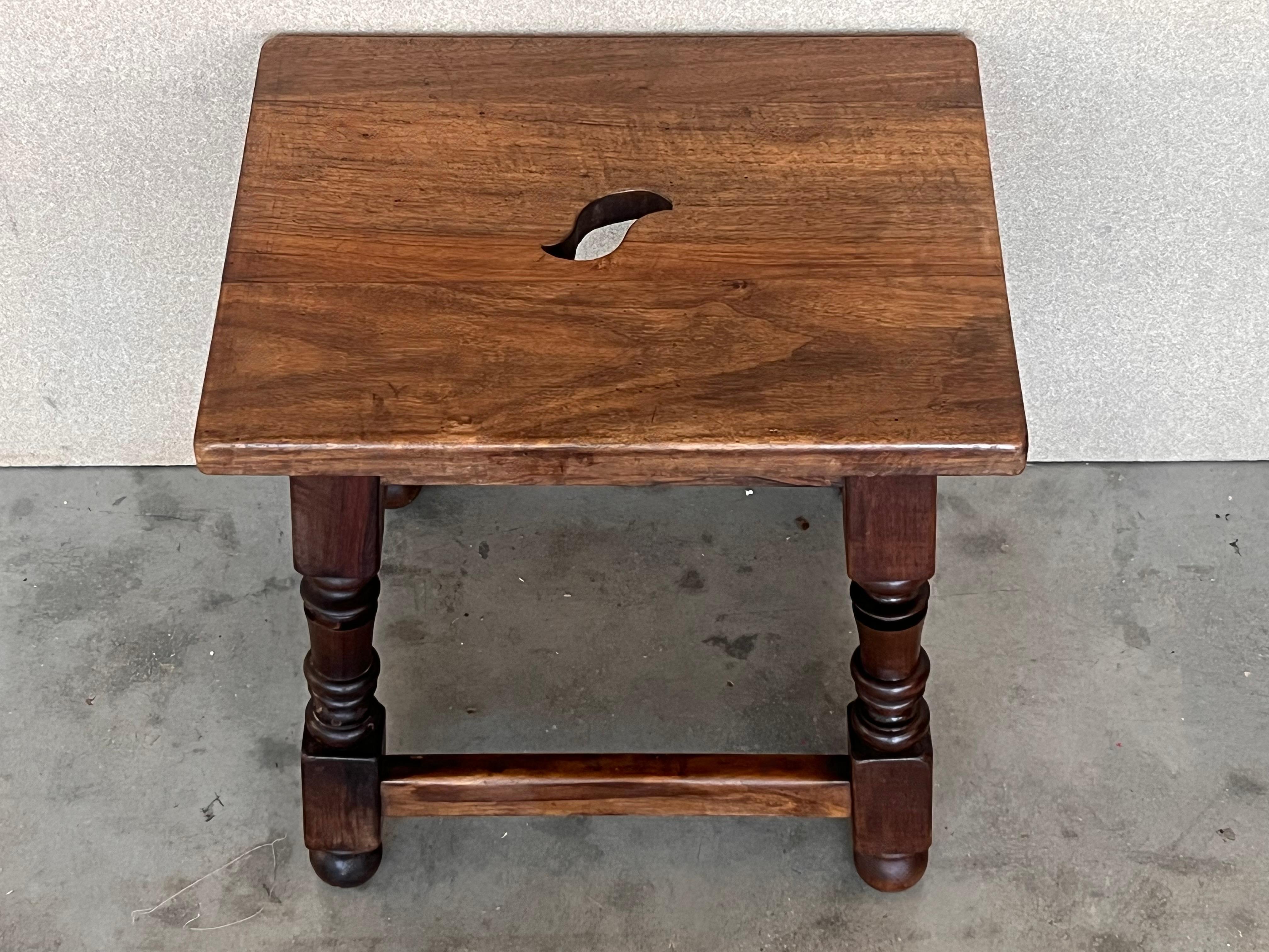 19th Century English Oak Joint Stool / Bench In Good Condition For Sale In Miami, FL