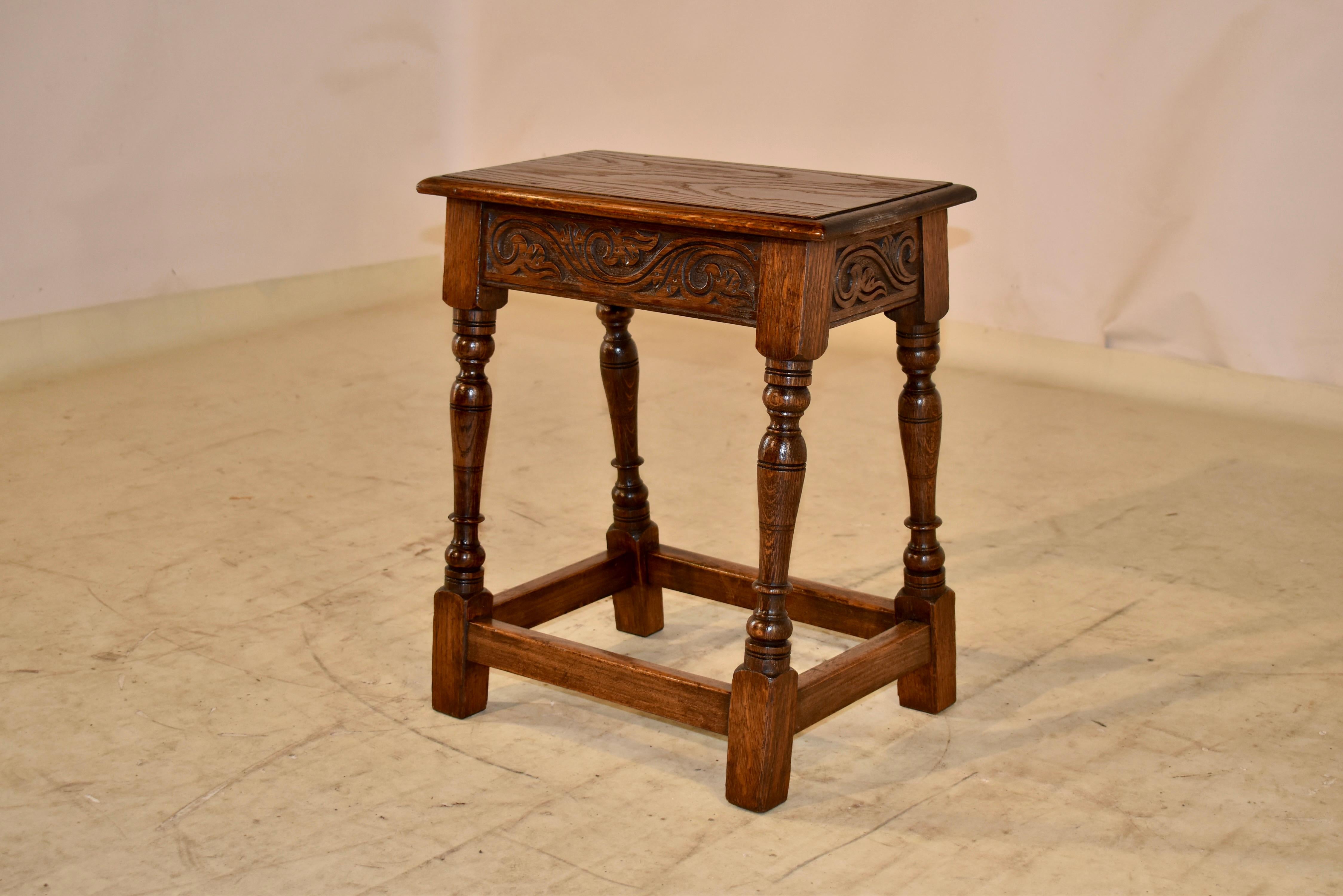 19th Century English Oak Joint Stool In Good Condition For Sale In High Point, NC