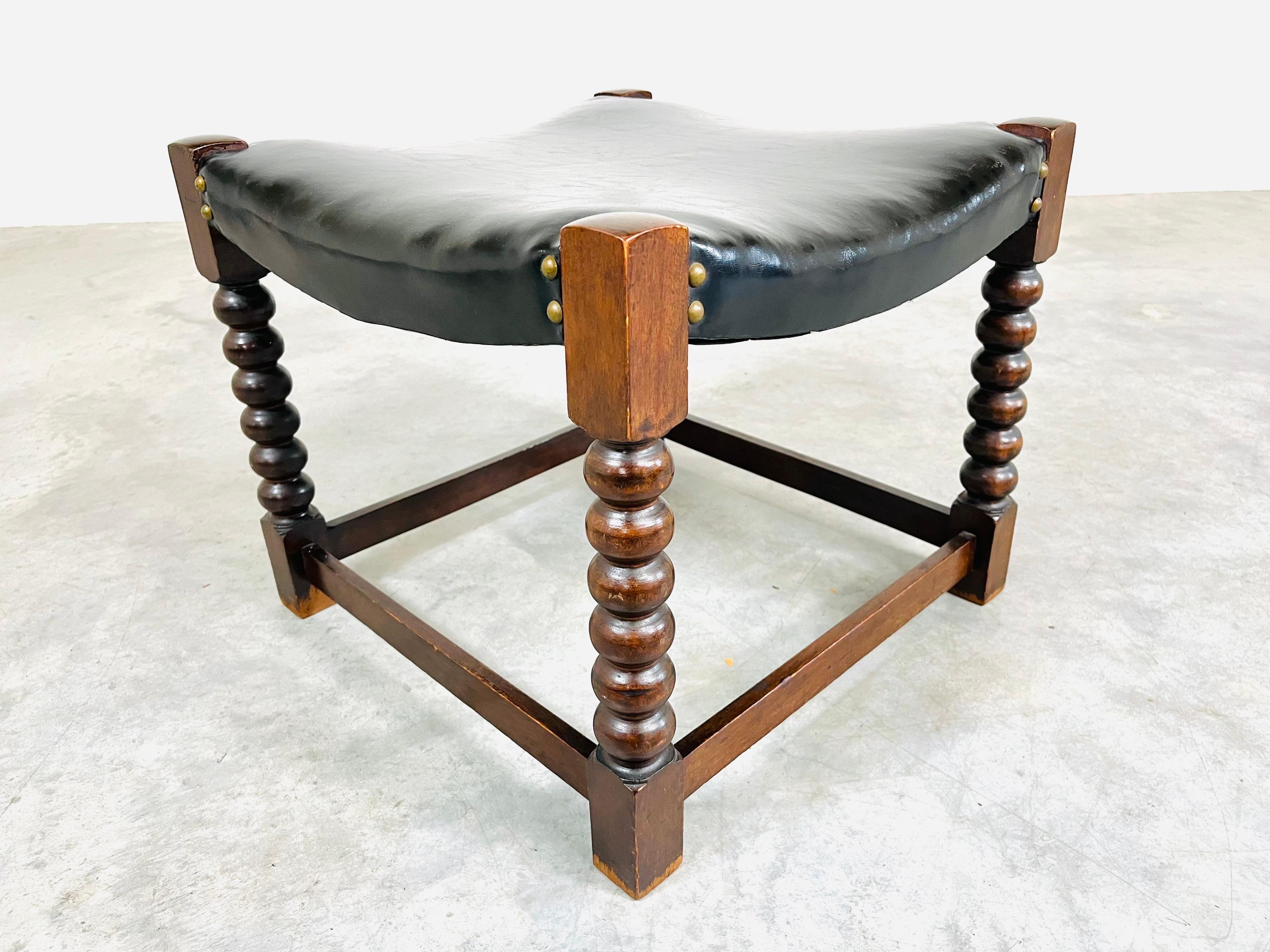 British 19th Century, English Oak & Leather Jacobean Stool For Sale