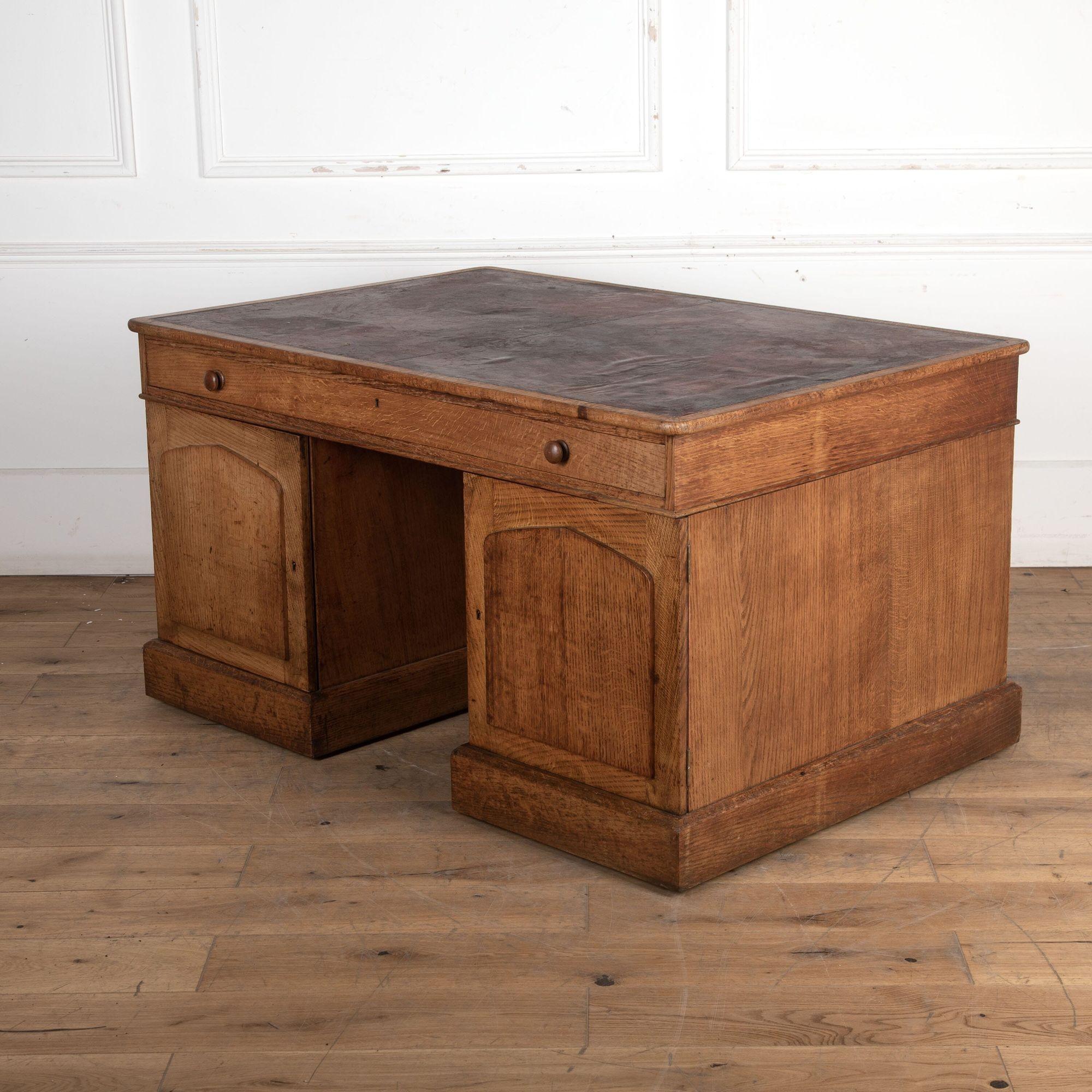 Country 19th Century English Oak Partners Desk For Sale
