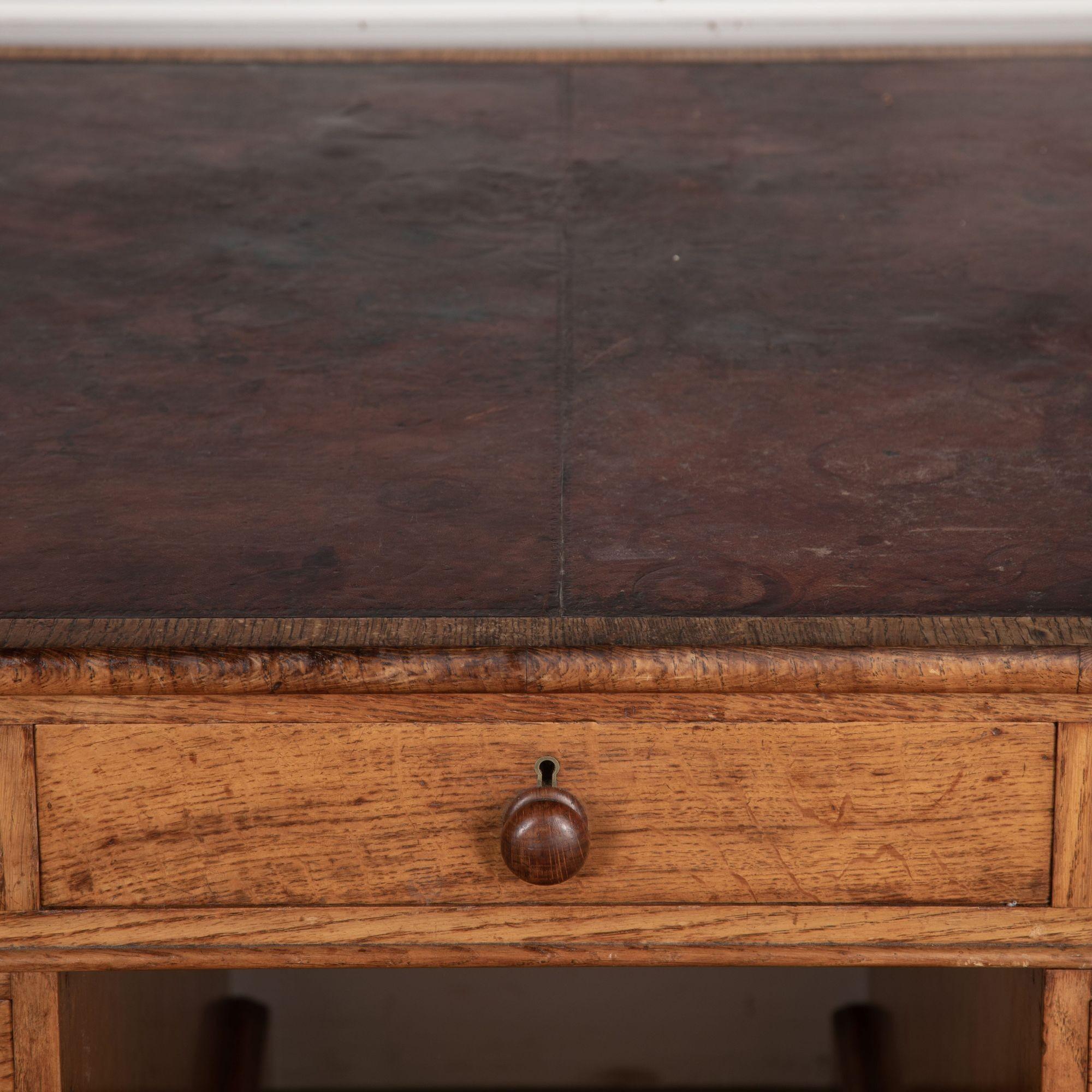 19th Century English Oak Partners Desk For Sale 3