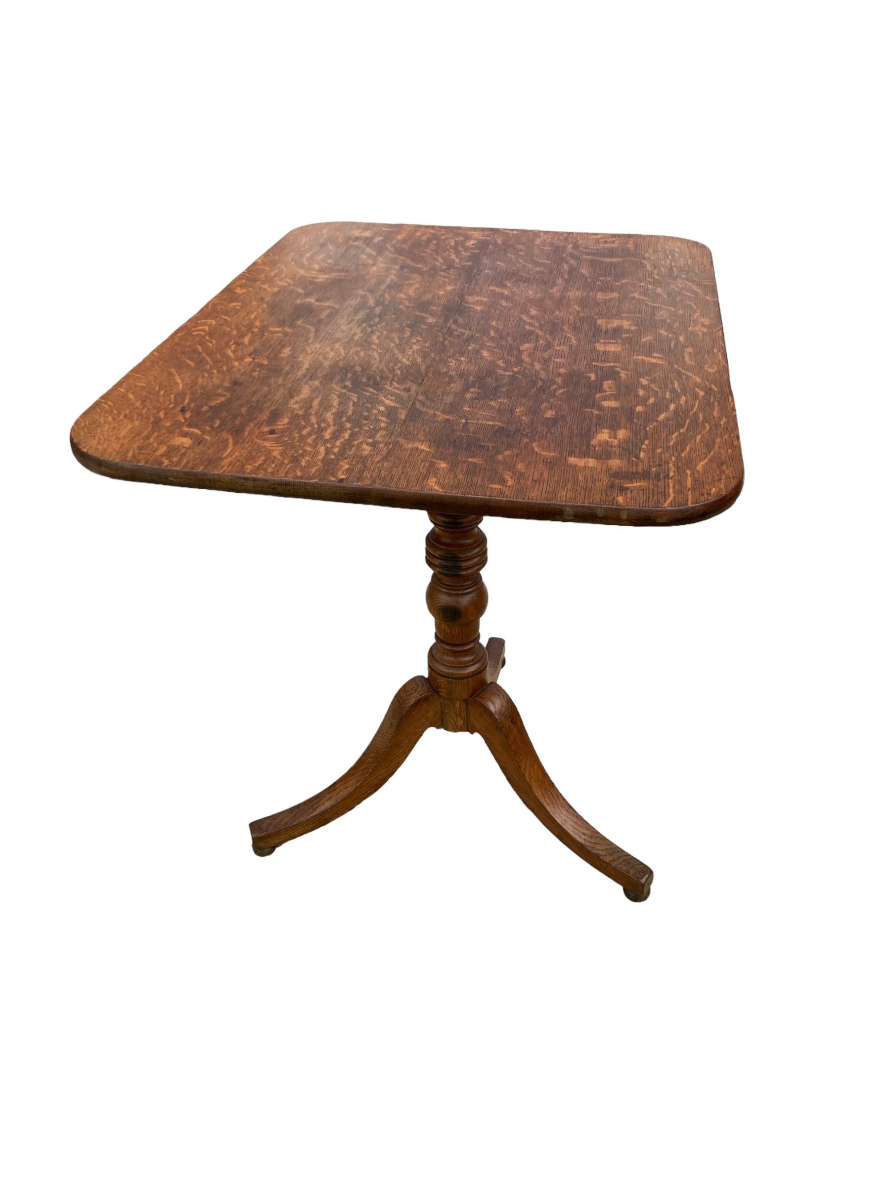 Early Victorian 19th Century English Oak Rectangular Tri Legged Tilt top table For Sale