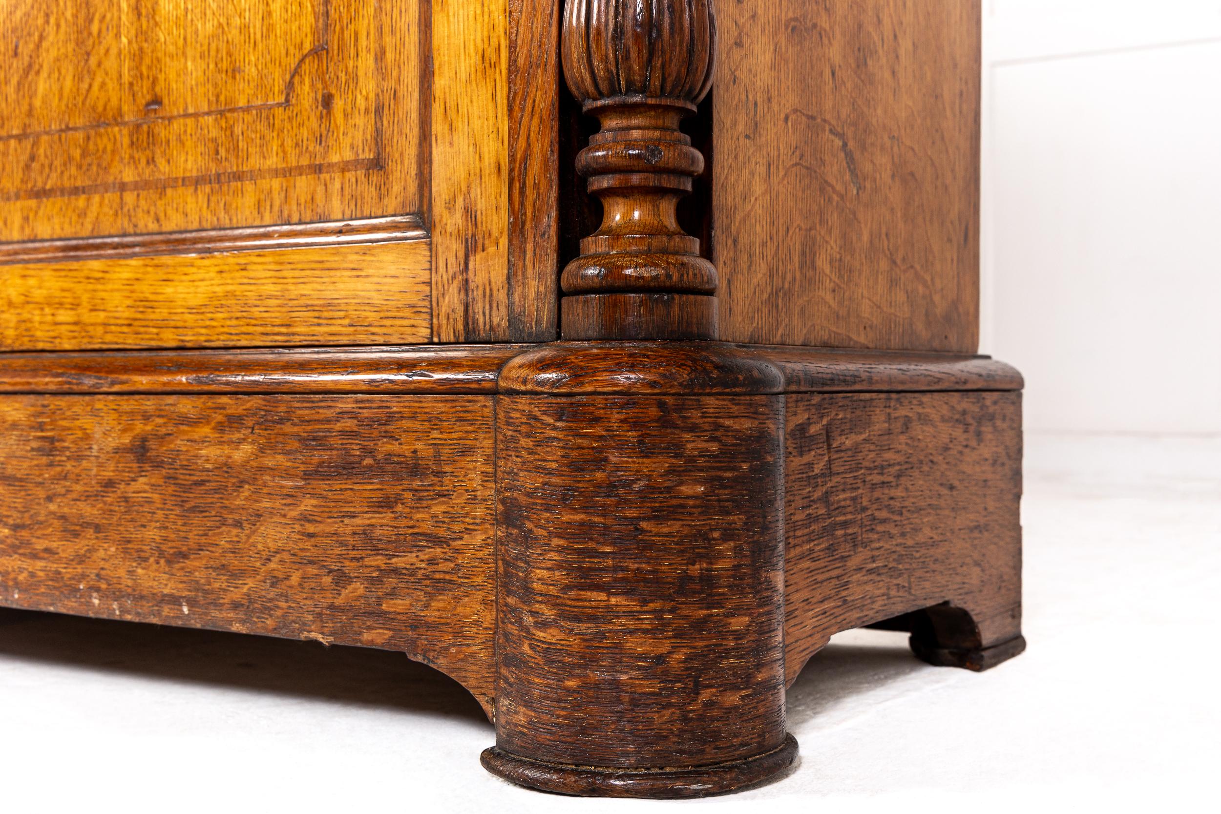 Mobile laterale in Oak inglese del XIX secolo In condizioni ottime in vendita a Gloucestershire, GB