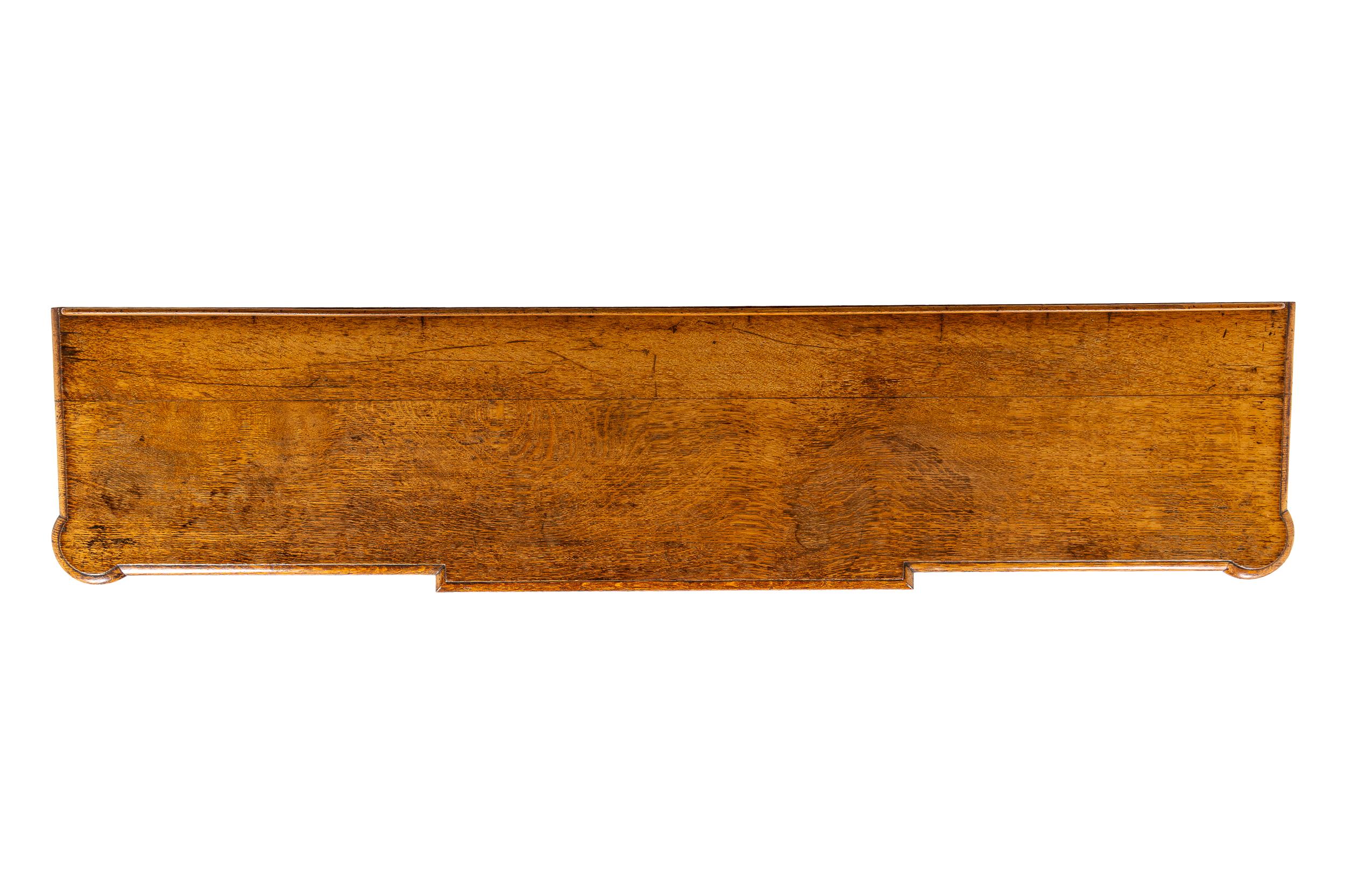 Mobile laterale in Oak inglese del XIX secolo in vendita 1