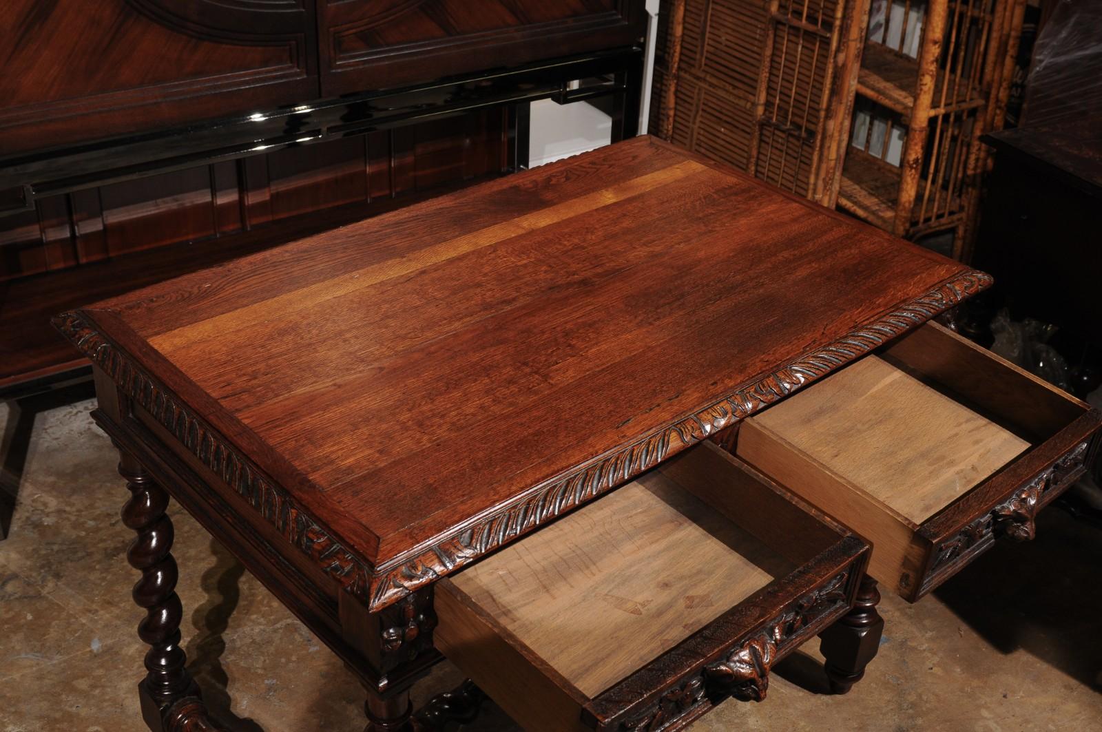 Tavolino in Oak inglese del XIX secolo Doppi cassetti Maniglie a volpe Barley Twist in vendita 4