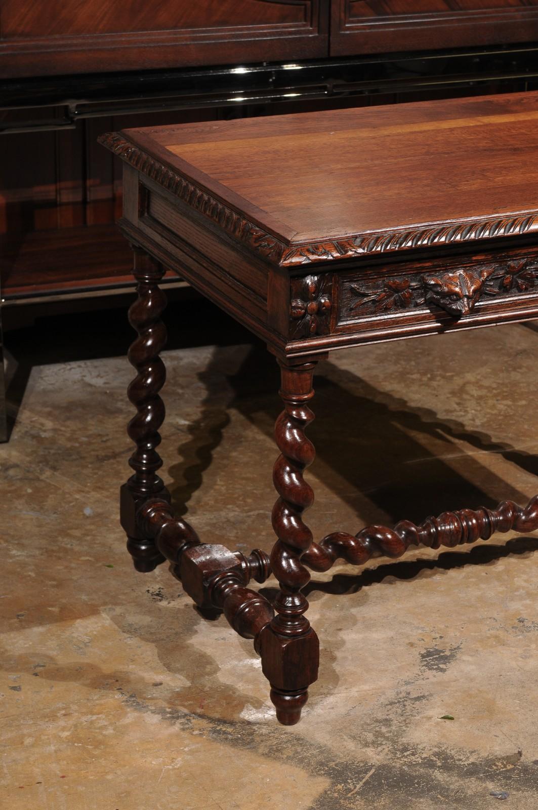 Legno Tavolino in Oak inglese del XIX secolo Doppi cassetti Maniglie a volpe Barley Twist in vendita