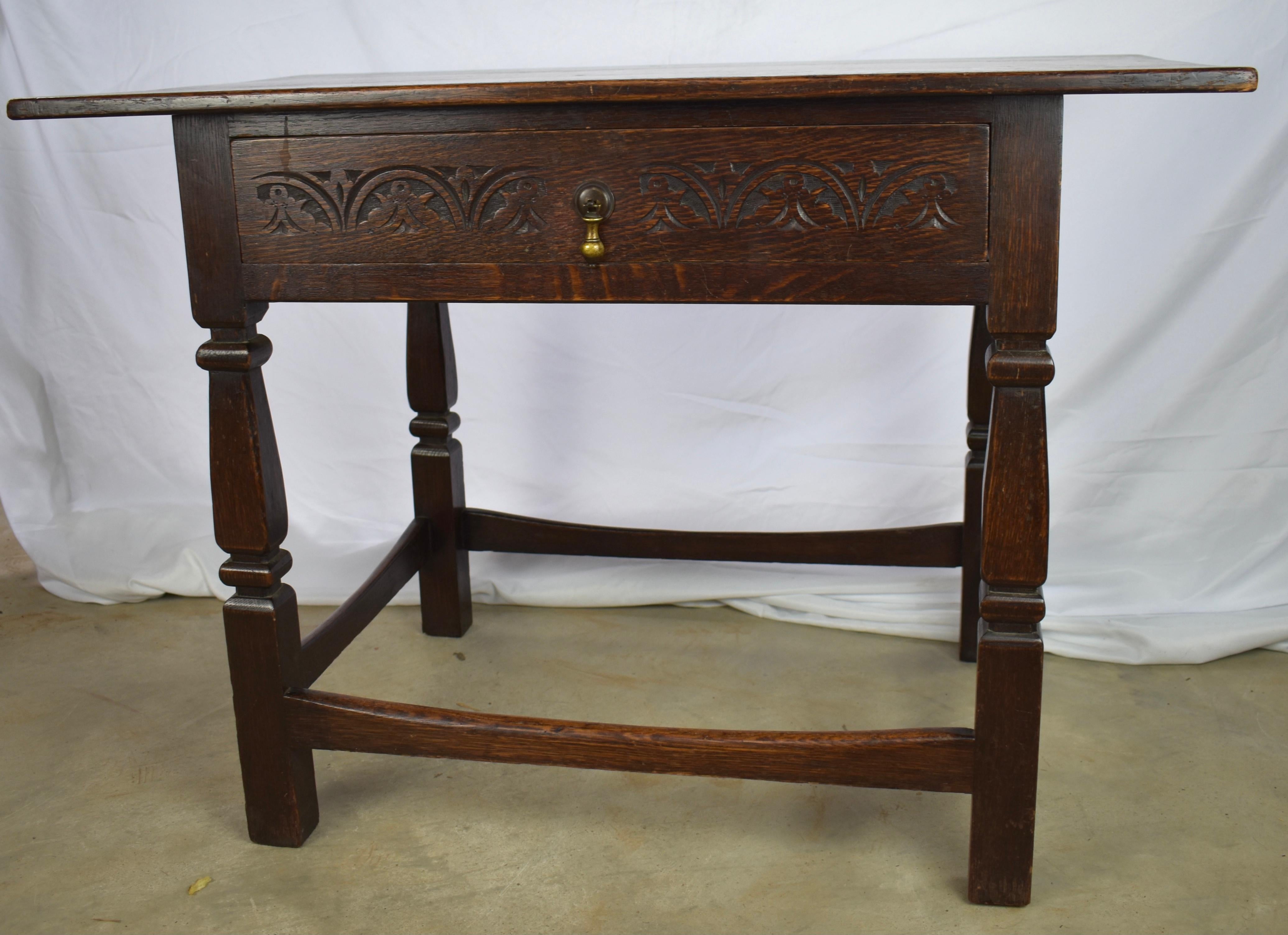 William and Mary 19th Century English Oak Side Table