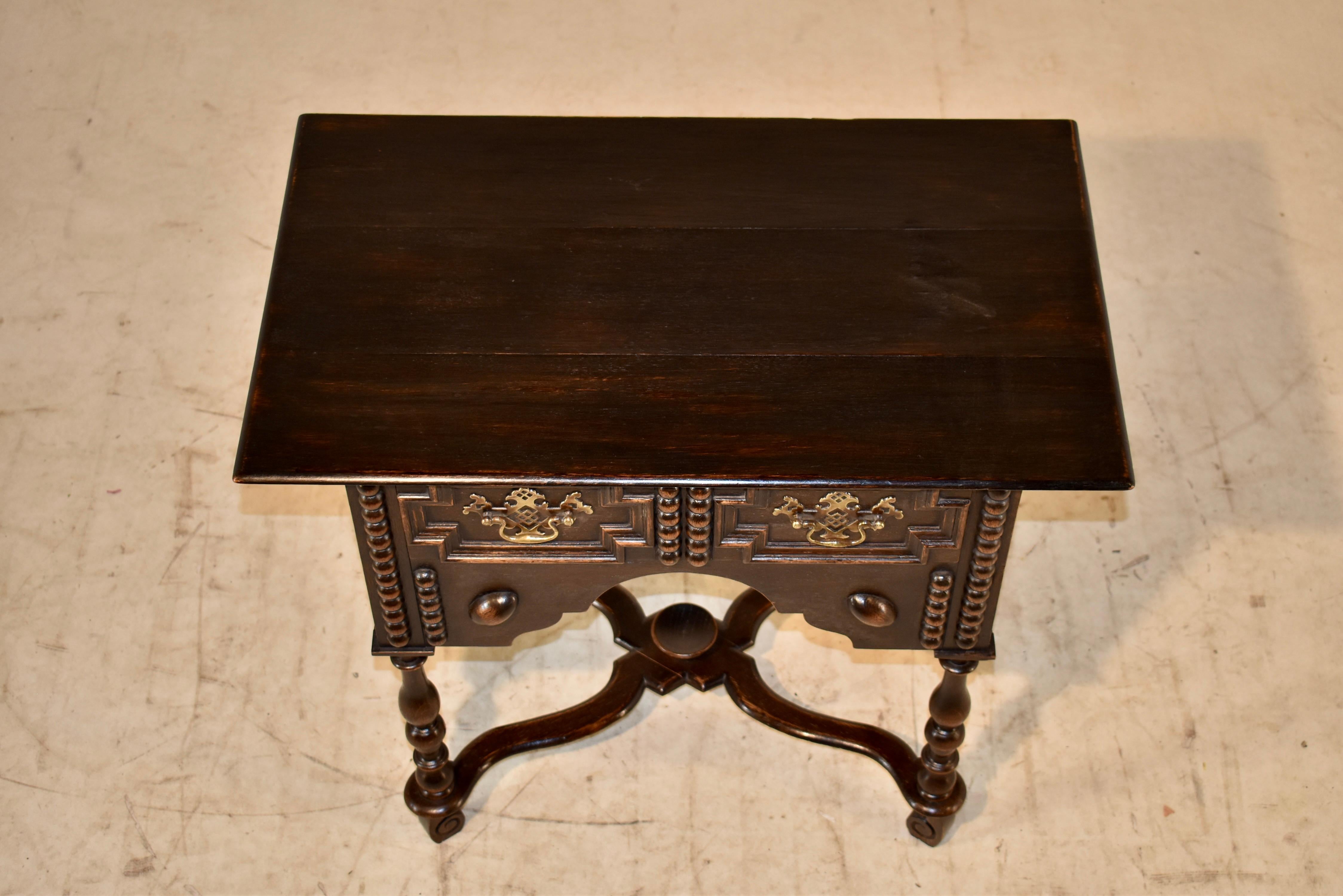 19th Century English Oak Side Table For Sale 4