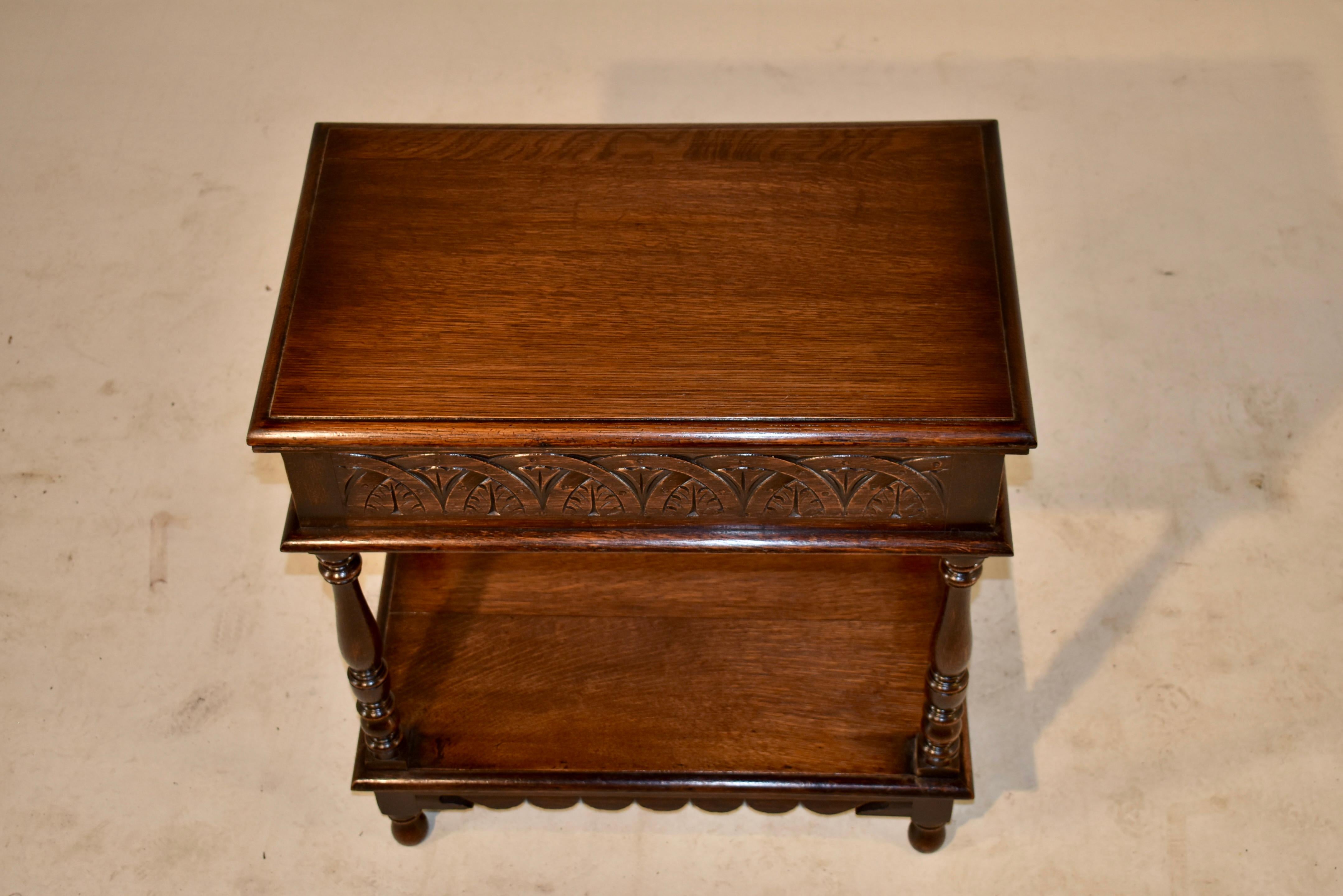 19th Century English Oak Side Table with Drawer 3