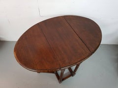 19th Century English Oak Small Size Gate Leg Table