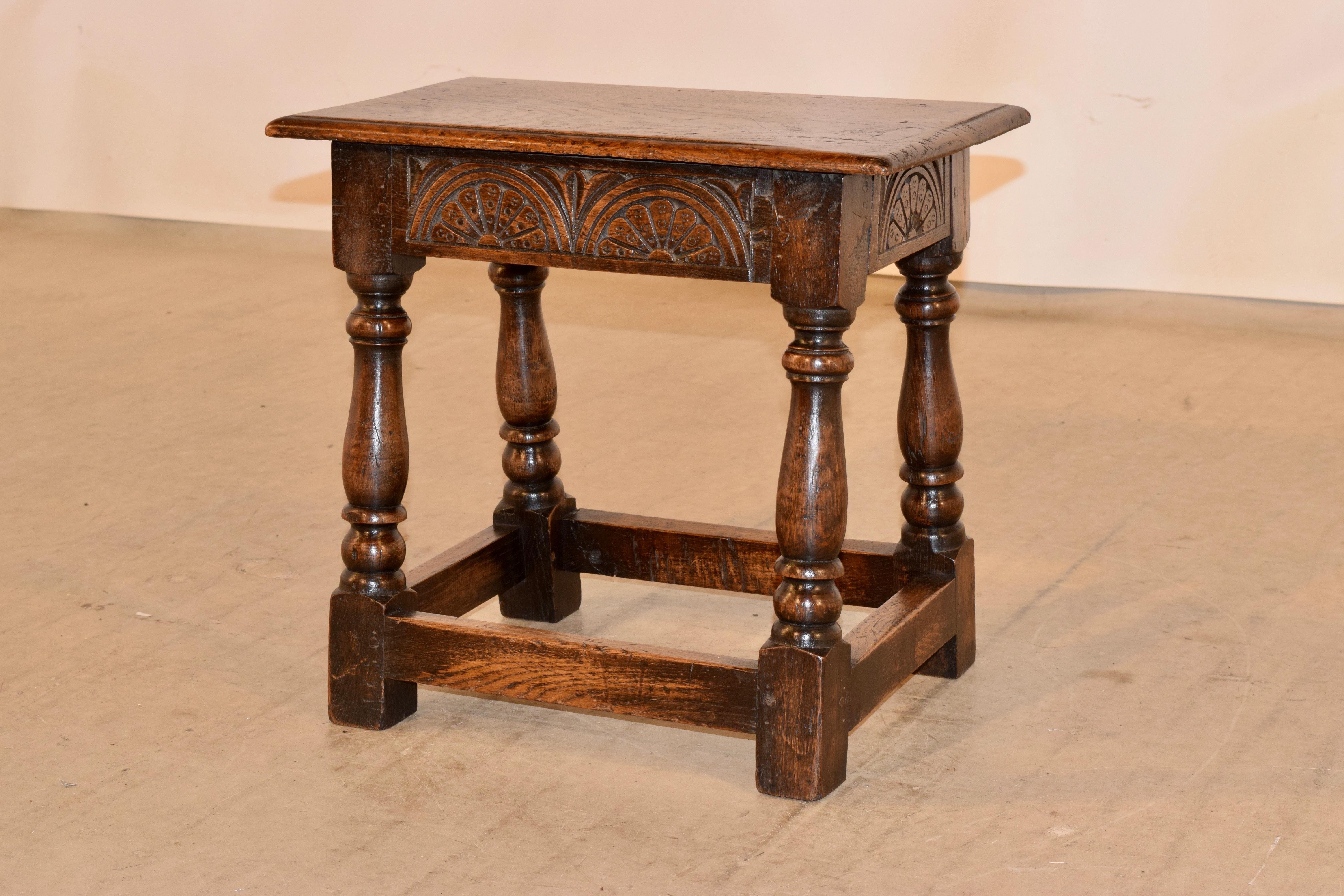 19th Century English Oak Stool In Good Condition In High Point, NC