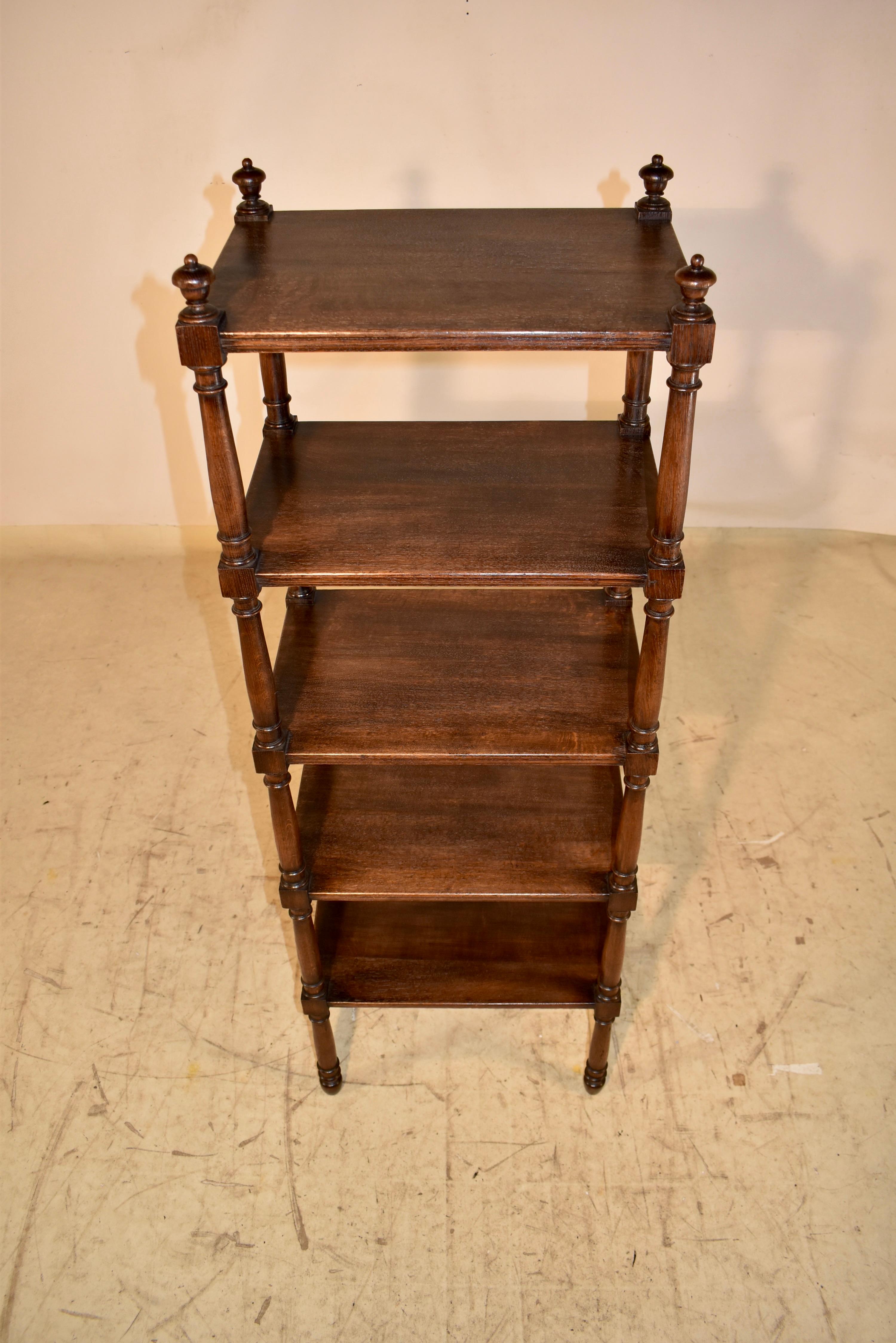 Quercia Scaffale alto tornito in Oak inglese del XIX secolo in vendita