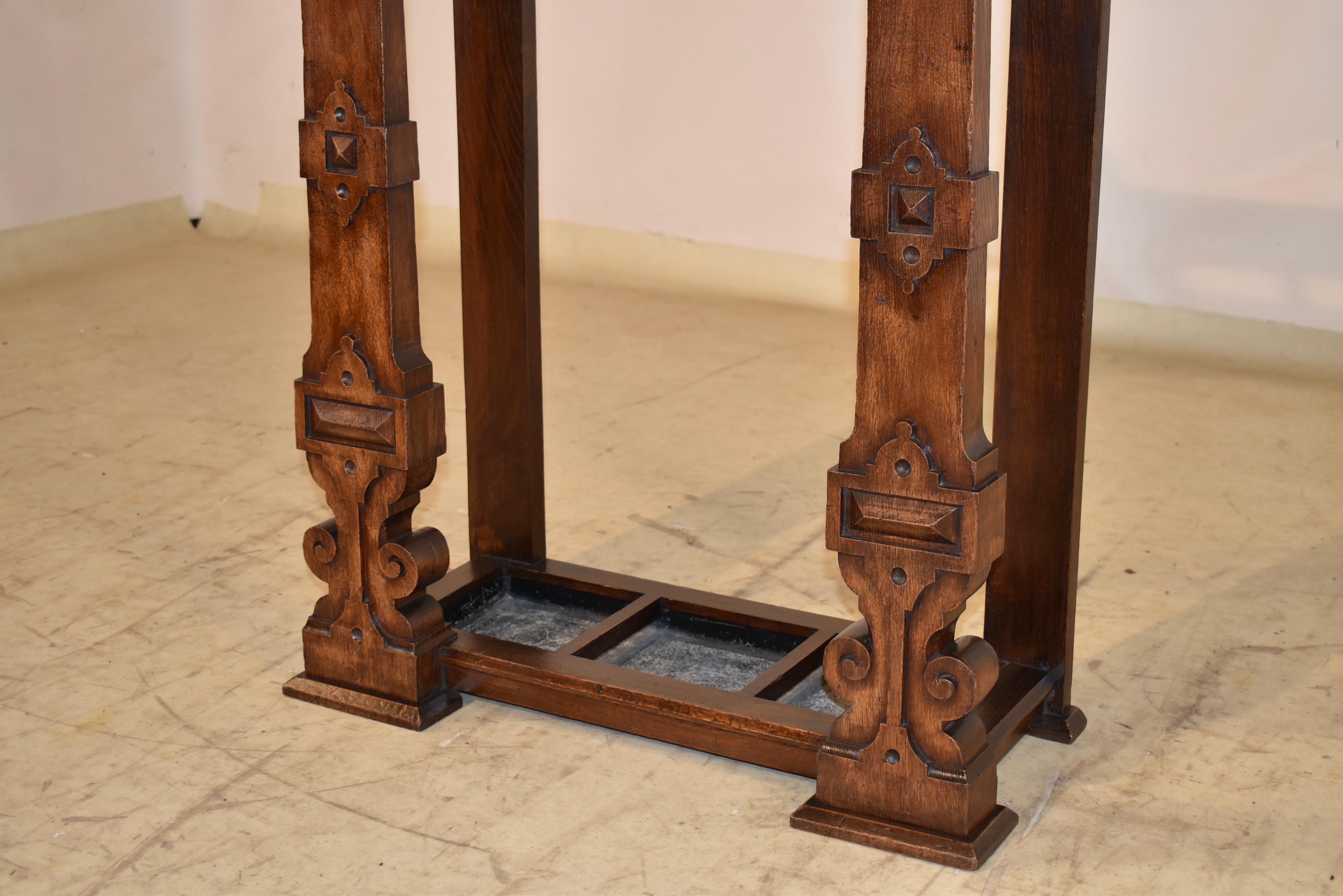 19th Century English Oak Umbrella or Cane Stand For Sale 3