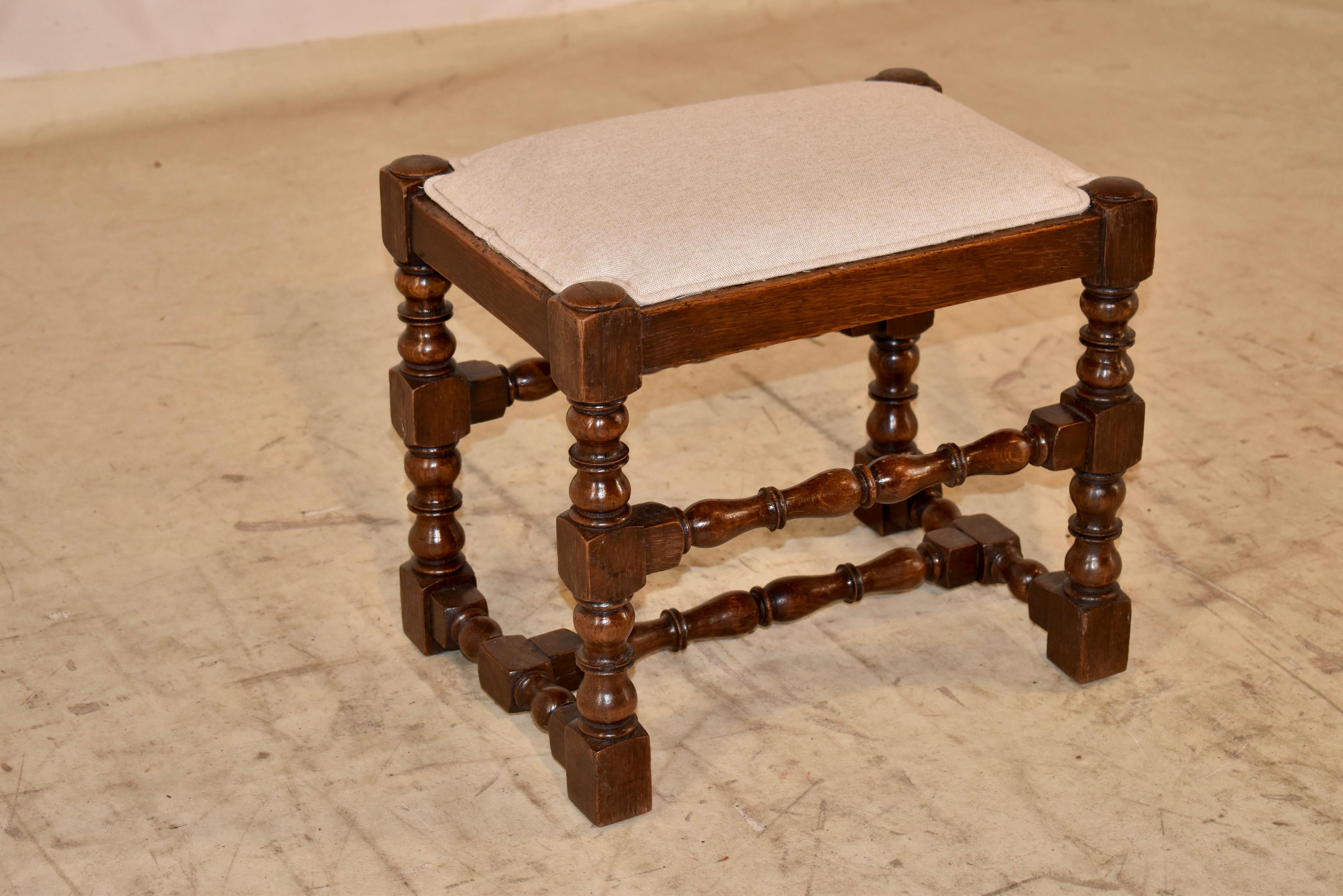 Taburete tapizado de roble inglés del siglo XIX Victoriano en venta
