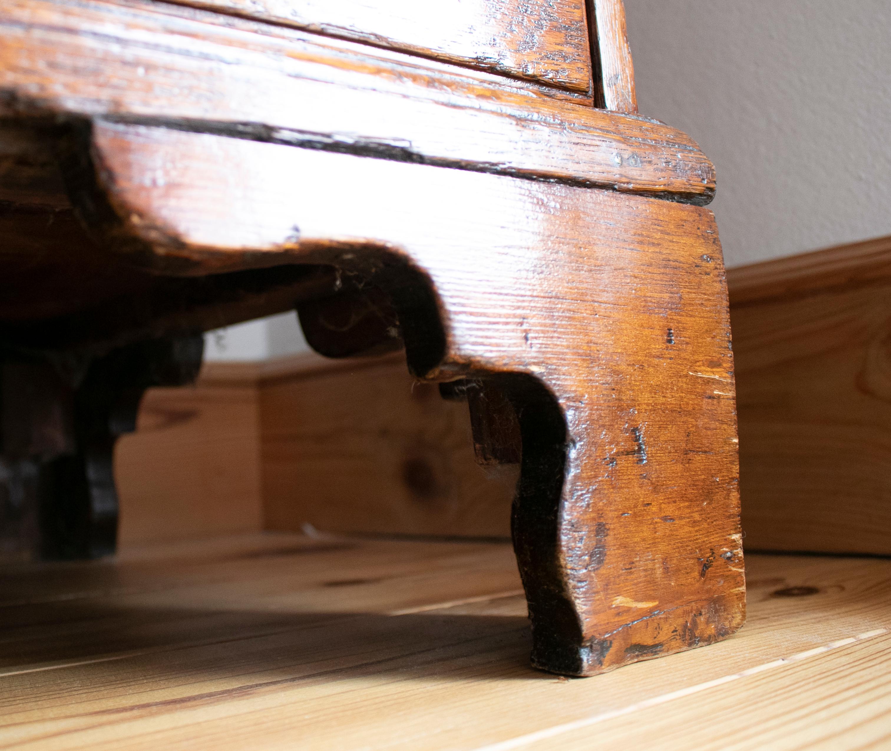 19th Century English Oakwood Four-Drawer Chest with Bronze Fittings For Sale 6