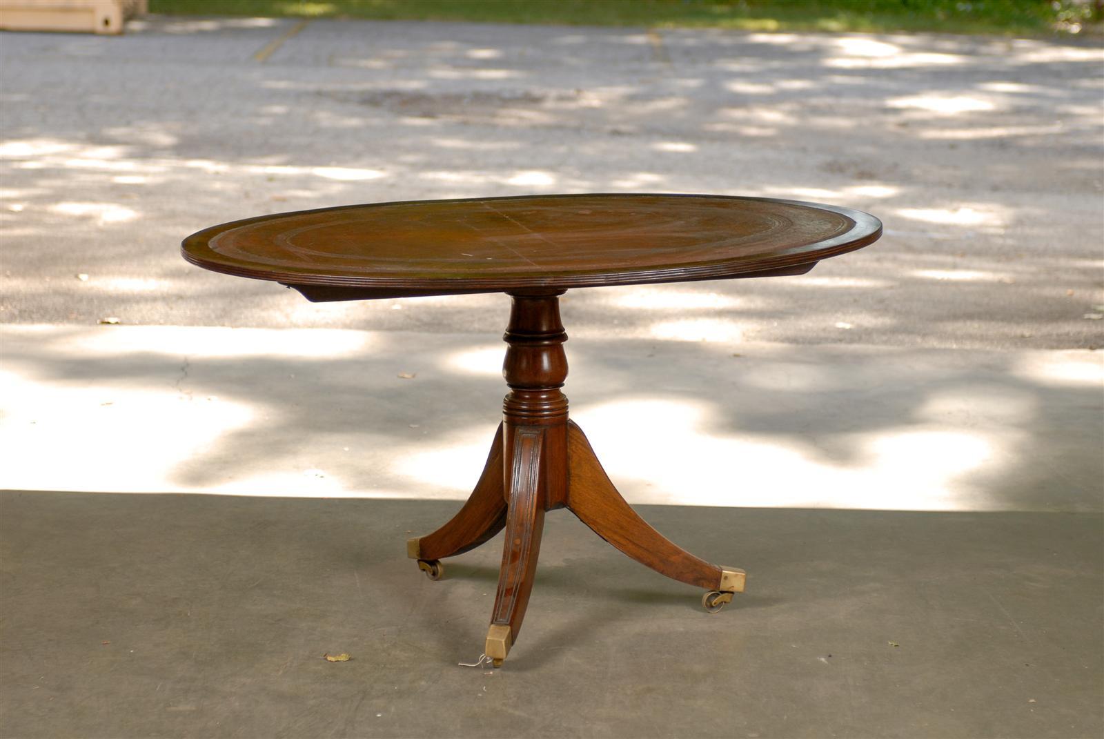 19th Century English Oval Breakfast Table with Red Leather Top For Sale 4