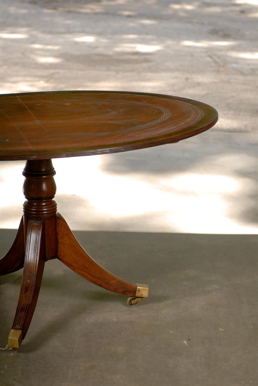 19th Century English Oval Breakfast Table with Red Leather Top For Sale 5
