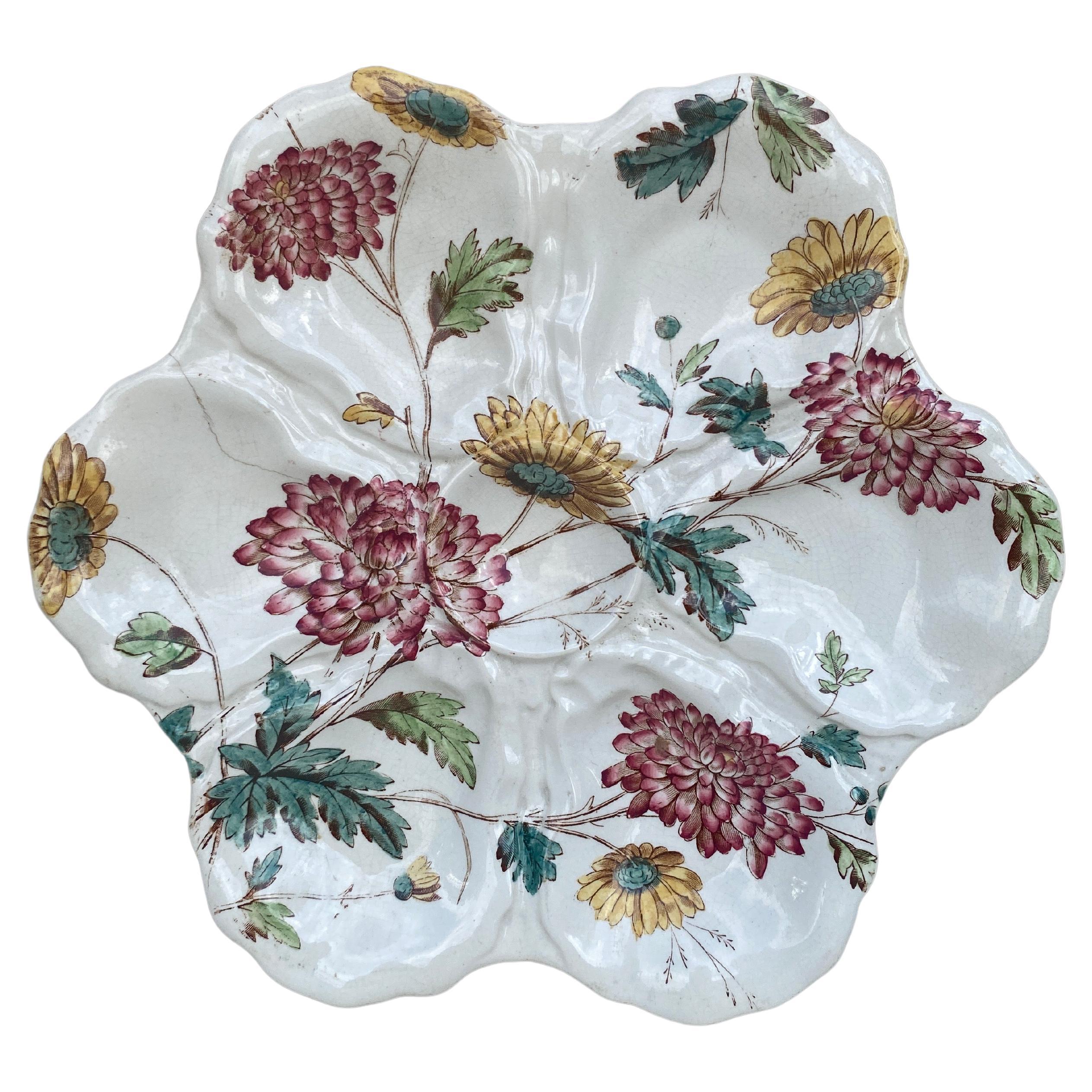 19th Century English Oyster Plate with Flowers Adderley For Sale
