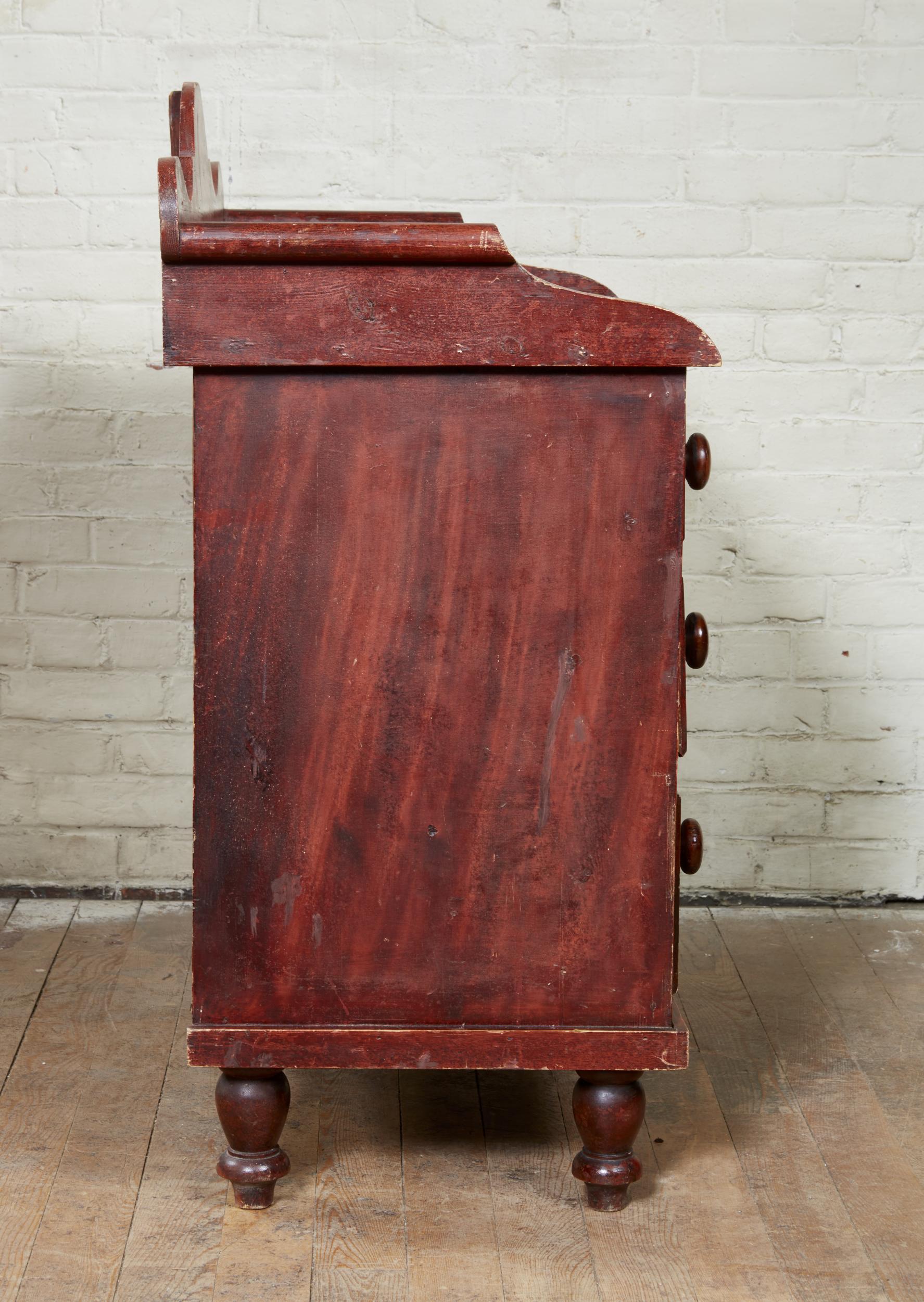 19th Century English Painted Chest In Good Condition For Sale In Greenwich, CT