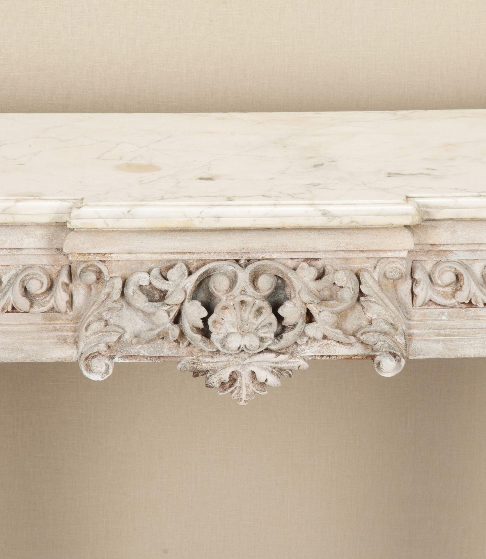 Table console peinte anglaise du 19ème siècle en vente 2