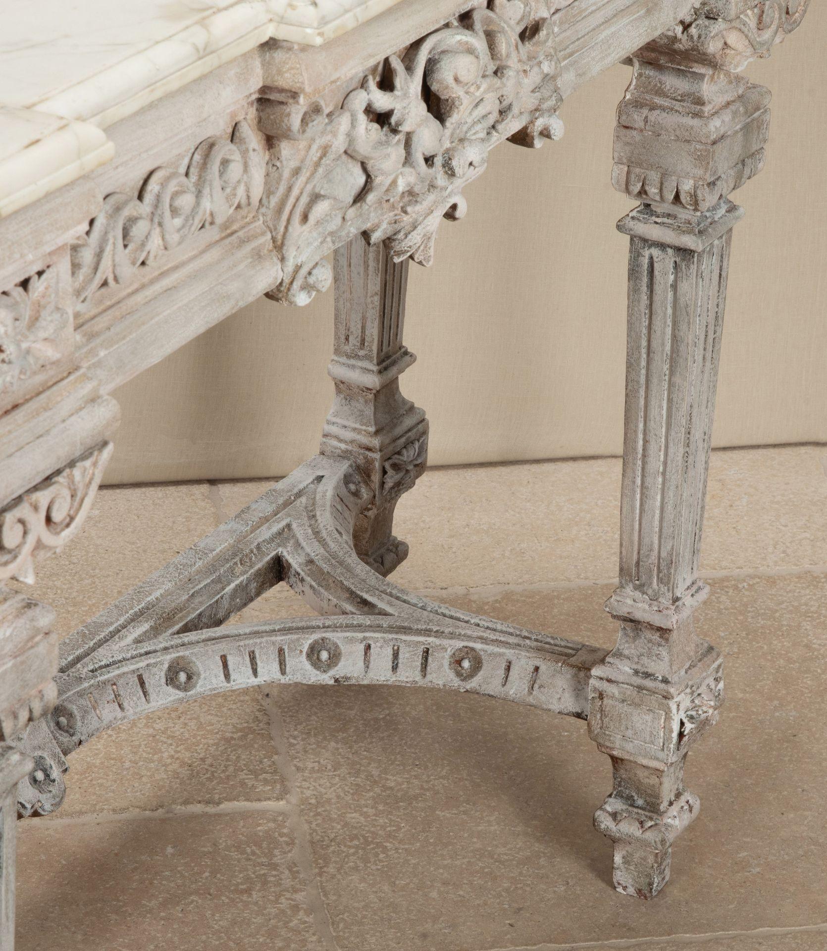 Table console peinte anglaise du 19ème siècle Bon état - En vente à Gloucestershire, GB
