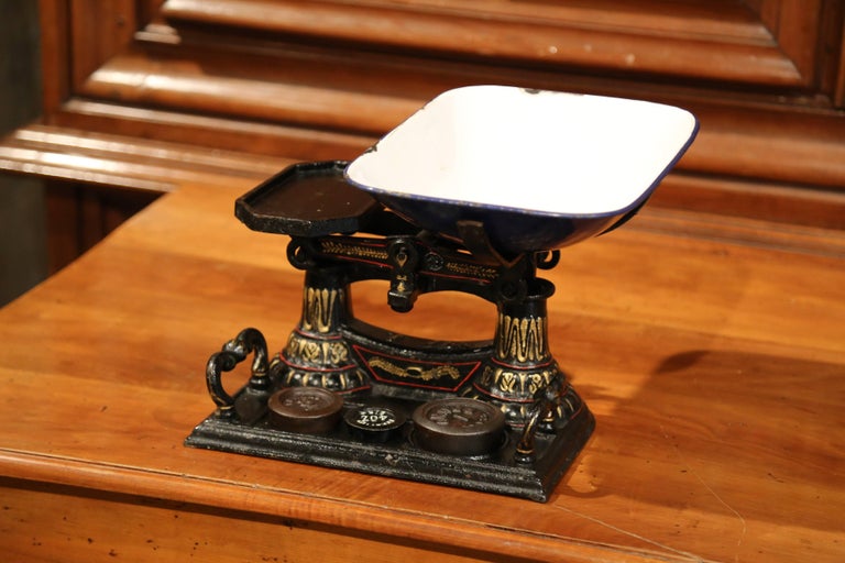 19th Century English Painted Iron Scale with Weights For Sale at 1stdibs