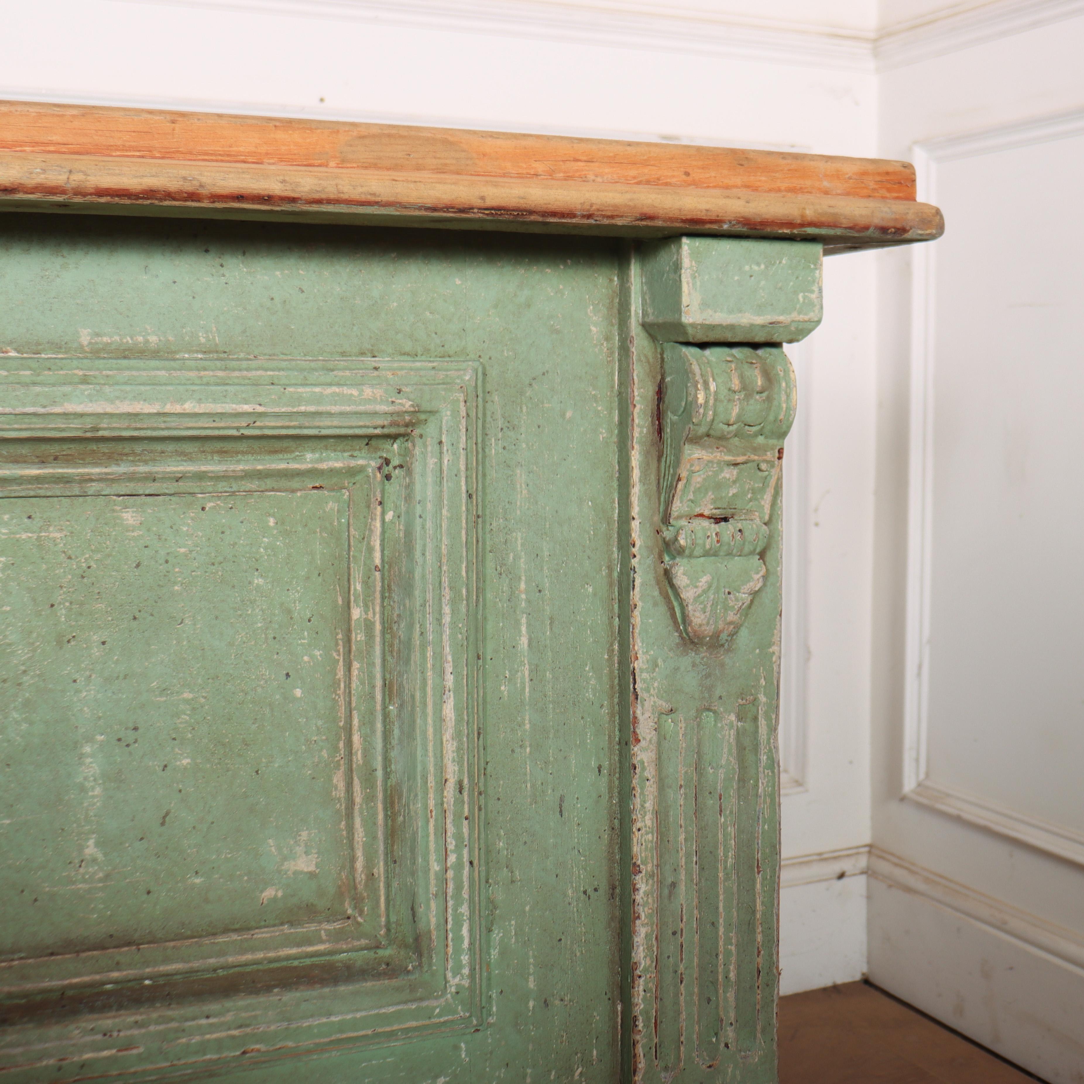 Englischer bemalter Ladentisch des 19. Jahrhunderts im Angebot 4